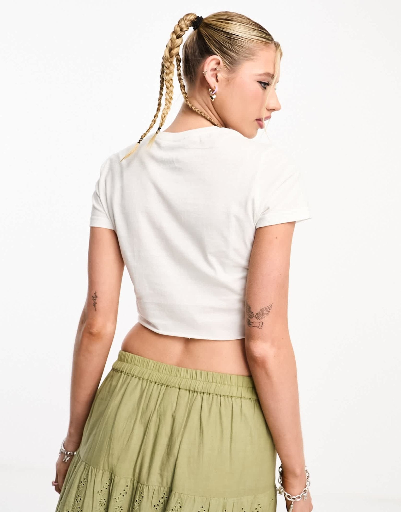 Reclaimed Vintage The Who licensed baby tee in white - ASOS Sample Sale EU Store