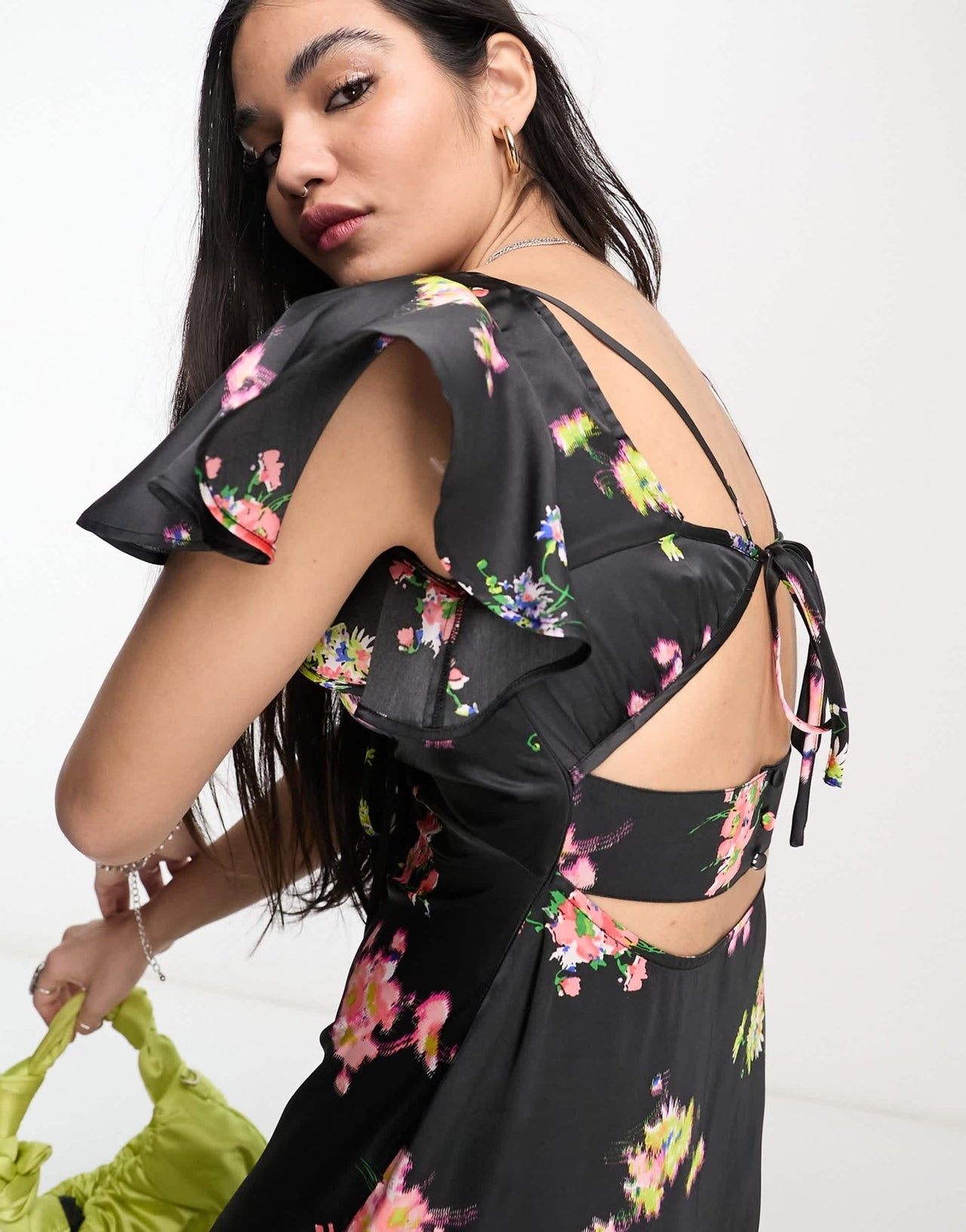 Reclaimed Vintage tie front maxi tea dress in black floral - ASOS Sample Sale EU Store