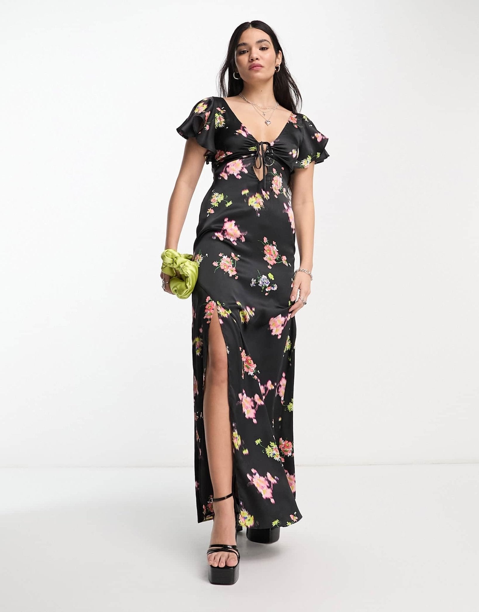 Reclaimed Vintage tie front maxi tea dress in black floral - ASOS Sample Sale EU Store