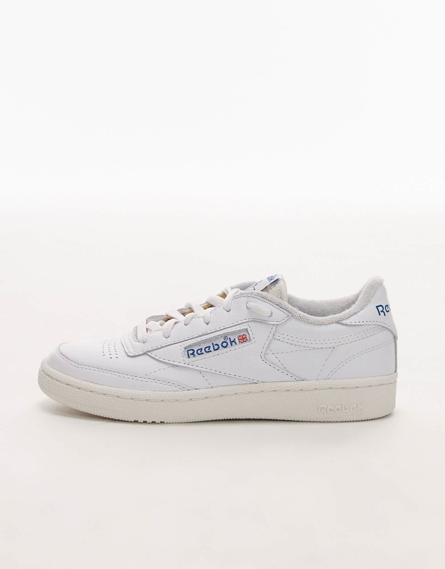 Reebok Club C 85 trainers in off white - ASOS Sample Sale EU Store