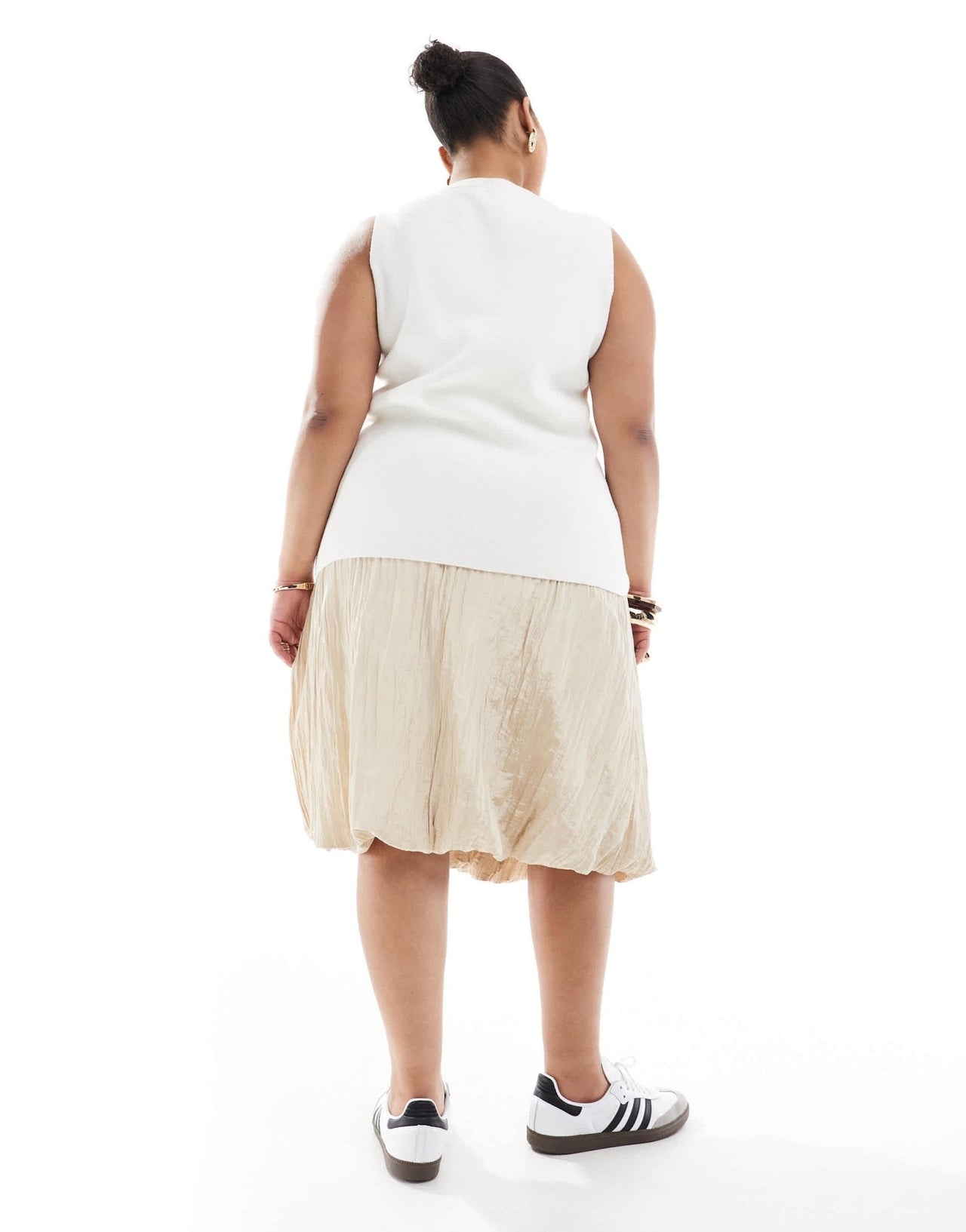 Renee Studio Plus exclusive textured puffball midi skirt in beige - ASOS Sample Sale EU Store