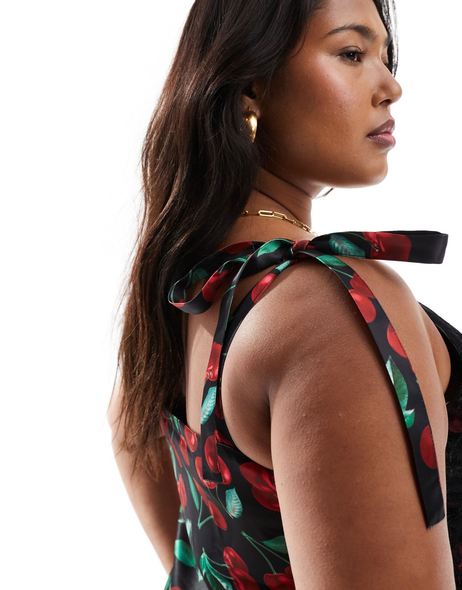 Renee Studio Plus x Holly Wynne exclusive cami tie sleeve maxi satin slip dress in black cherry print - ASOS Sample Sale EU Store