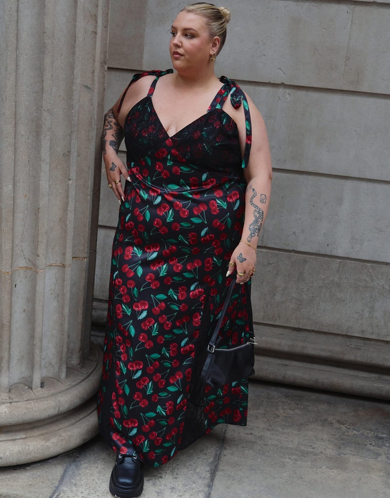 Renee Studio Plus x Holly Wynne exclusive cami tie sleeve maxi satin slip dress in black cherry print - ASOS Sample Sale EU Store