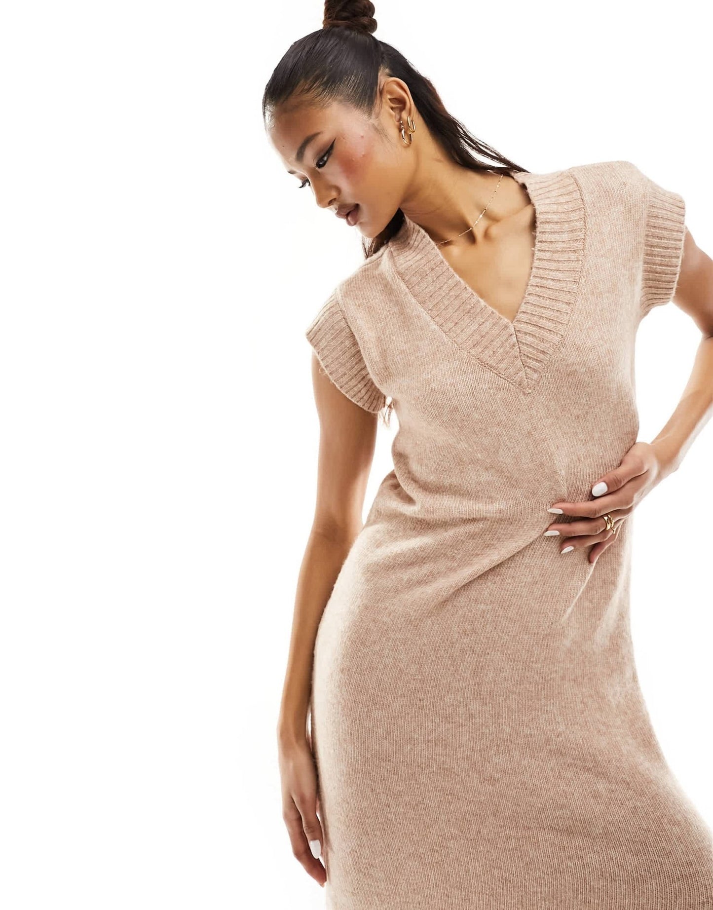 River Island academy knit midi dress with side split in beige - ASOS Sample Sale EU Store