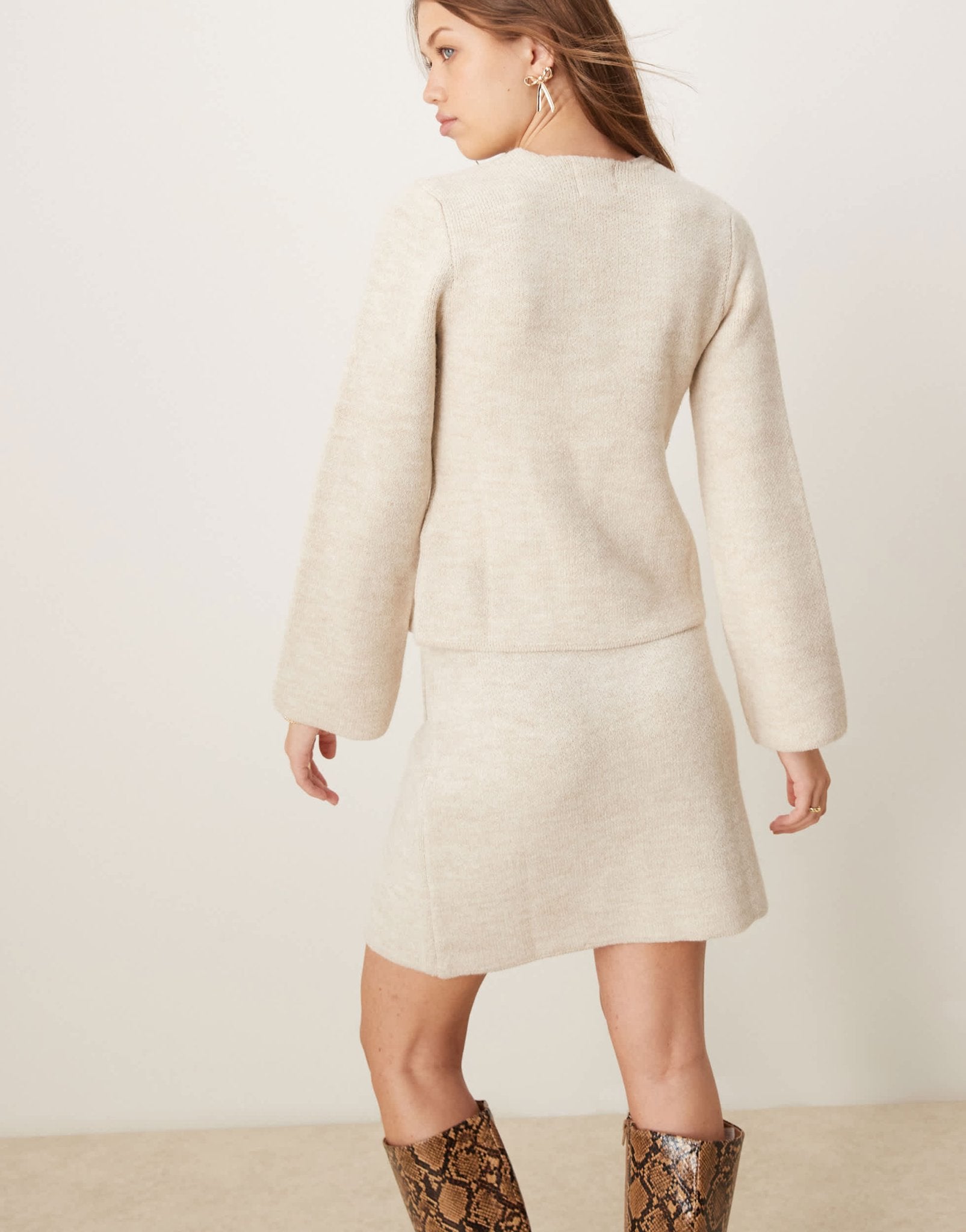 River Island asymmetric knitted mini skirt co - ord in beige - ASOS Sample Sale EU Store