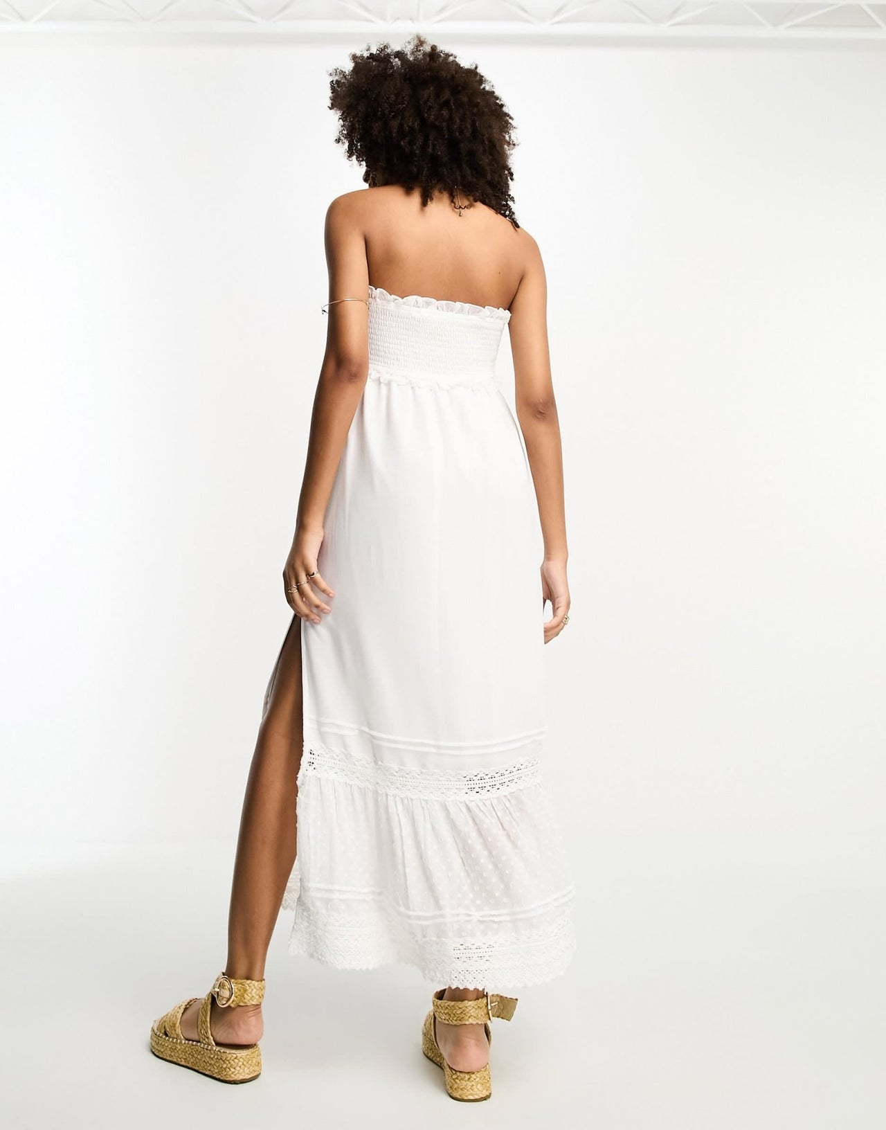 River Island bandeau maxi dress with lace detail in white - ASOS Sample Sale EU Store