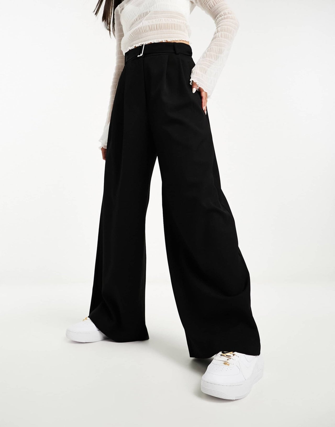 River Island belted wide leg trouser in black - ASOS Sample Sale EU Store