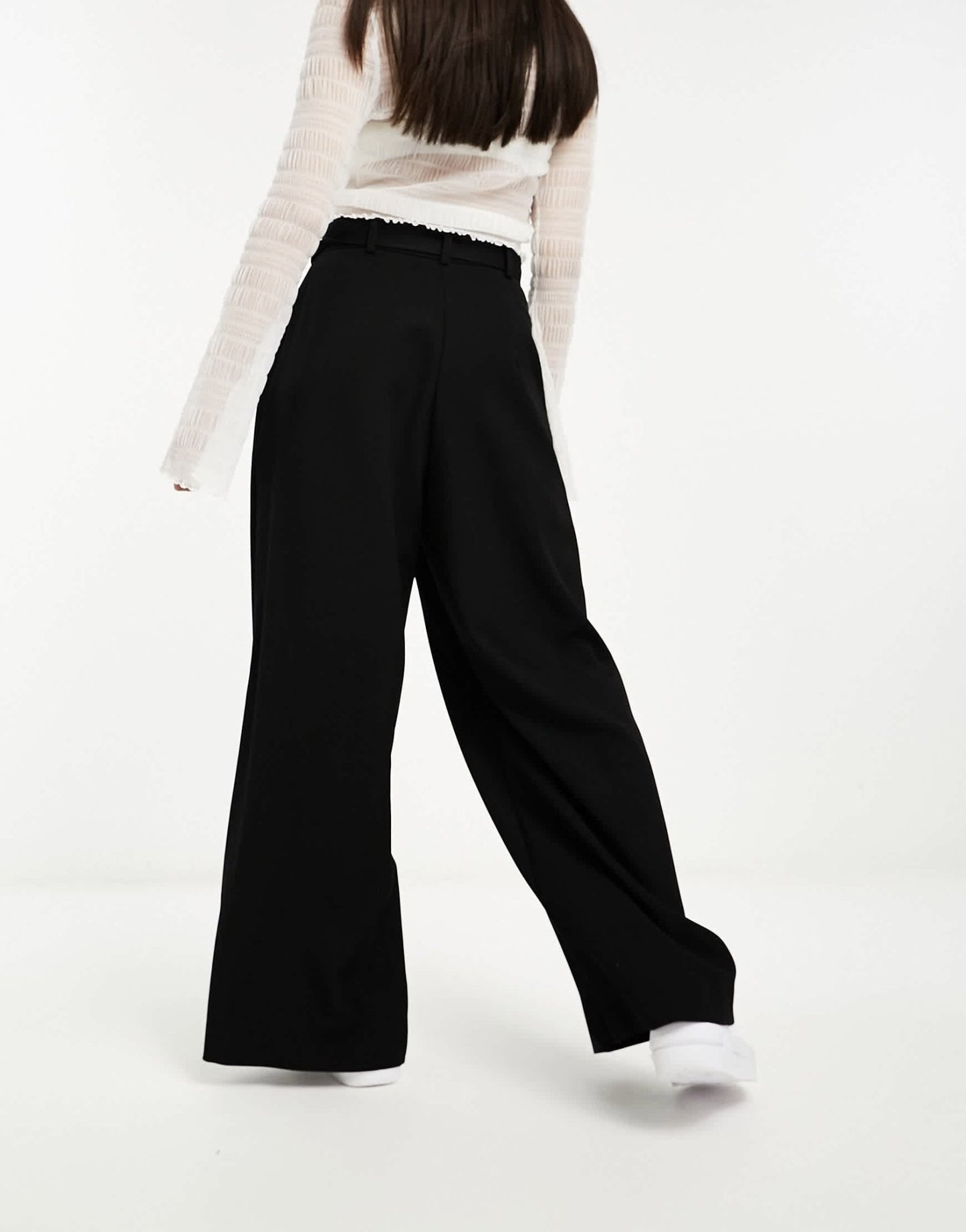 River Island belted wide leg trouser in black - ASOS Sample Sale EU Store
