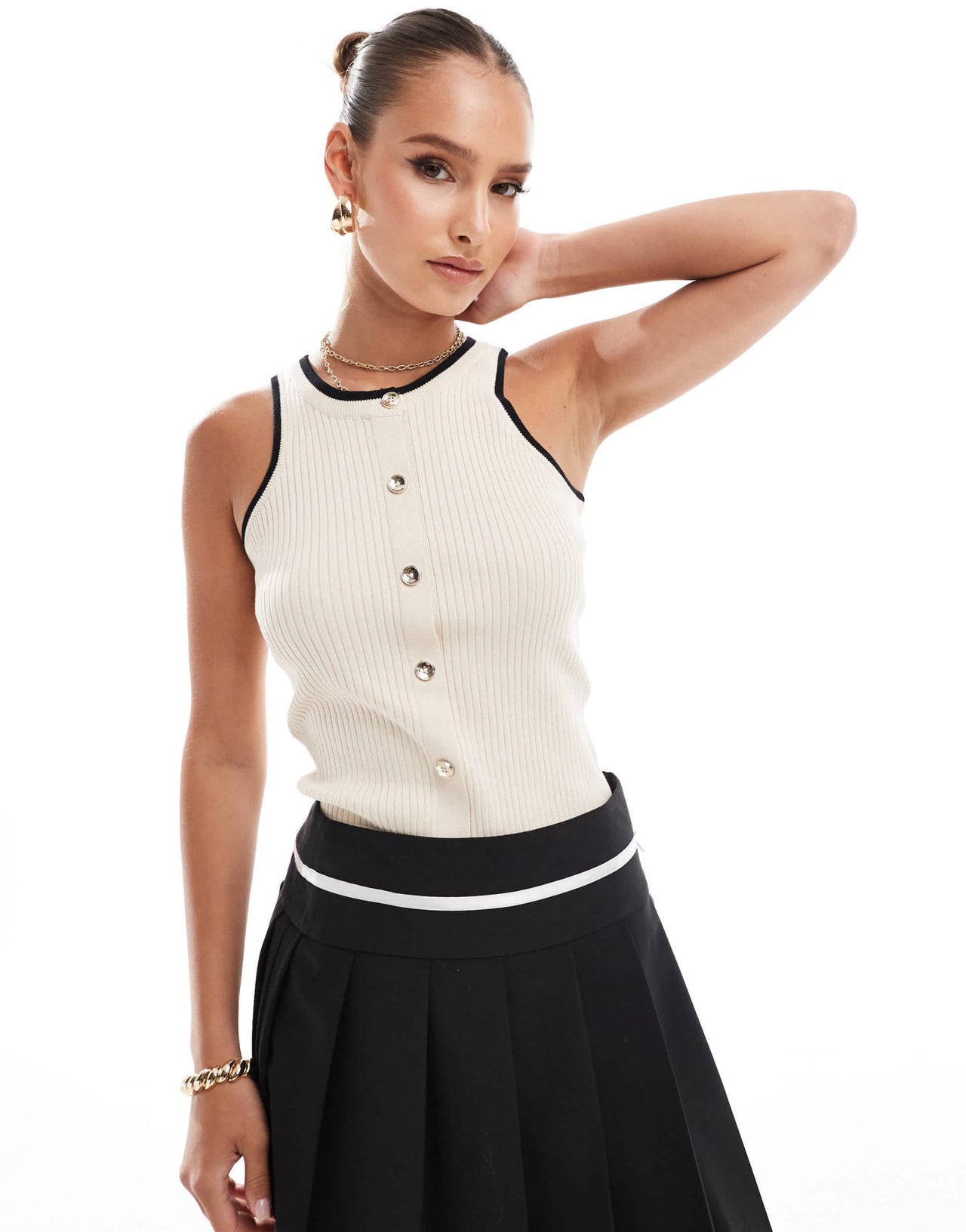 River Island button through knitted vest in cream - ASOS Sample Sale EU Store