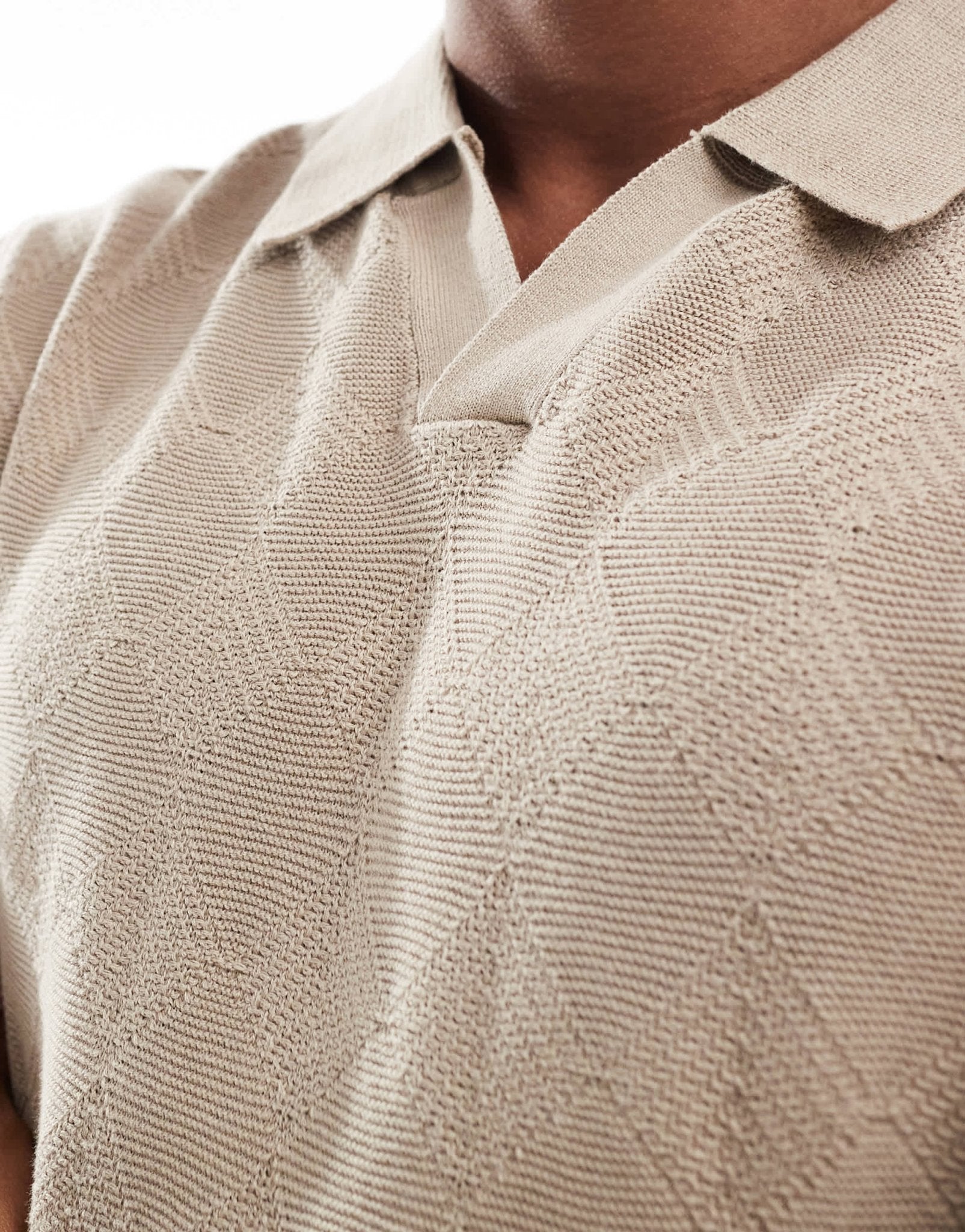 River Island diamond knit polo in stone - ASOS Sample Sale EU Store