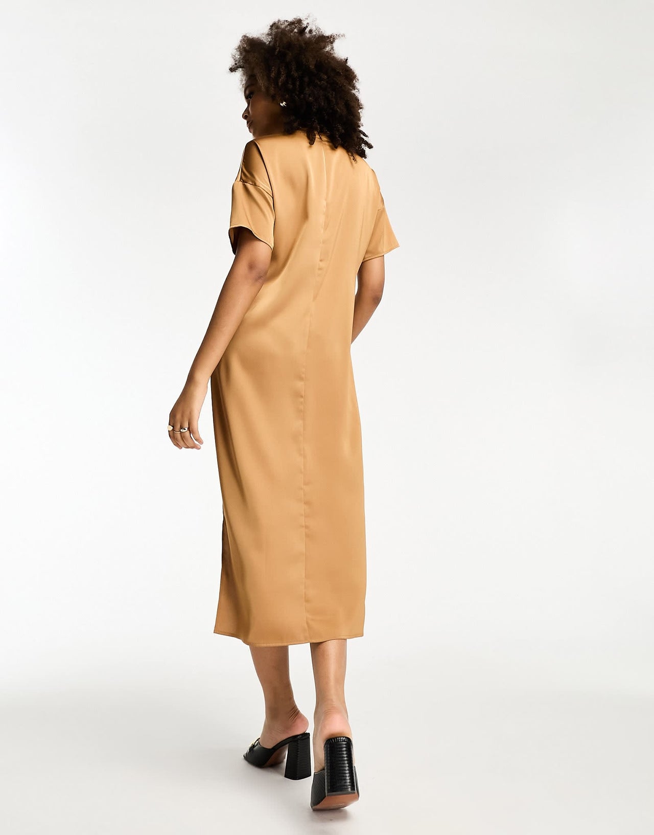 River Island knot detail satin midi dress in beige - ASOS Sample Sale EU Store