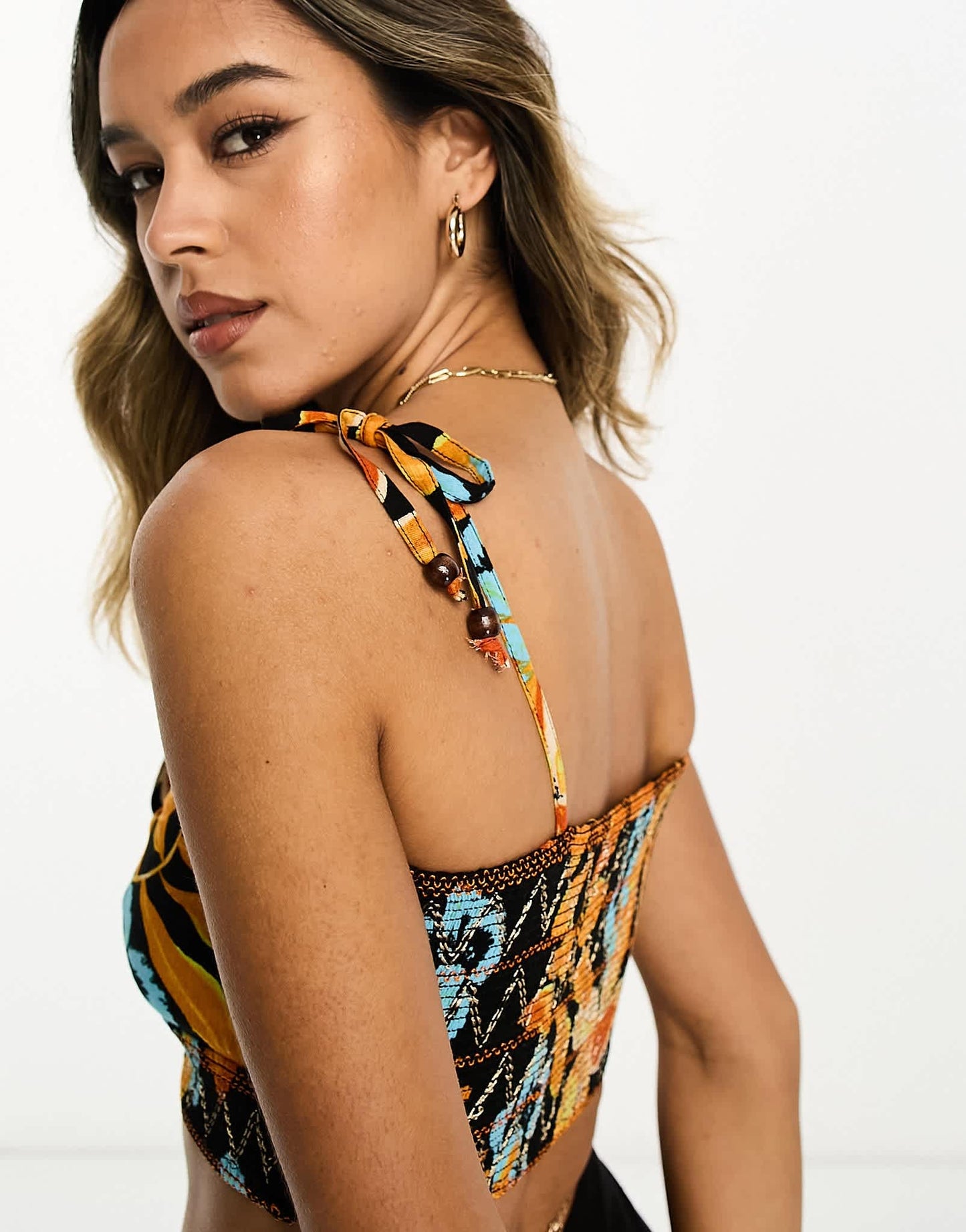 River Island knot front bandeau beach top co - ord in black tropical print - ASOS Sample Sale EU Store