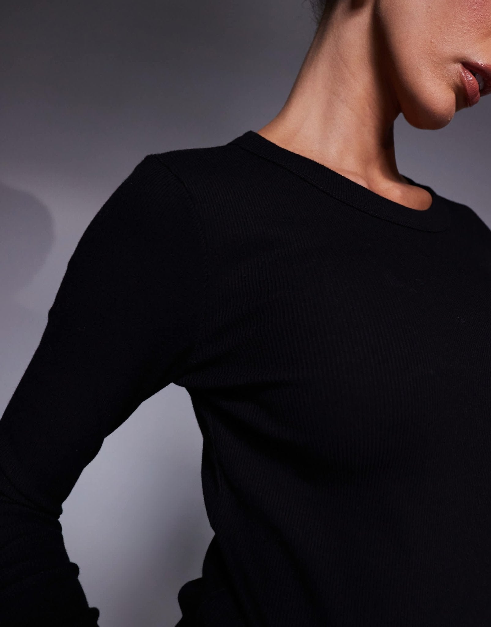River Island long sleeve fitted baby tee in black - ASOS Sample Sale EU Store