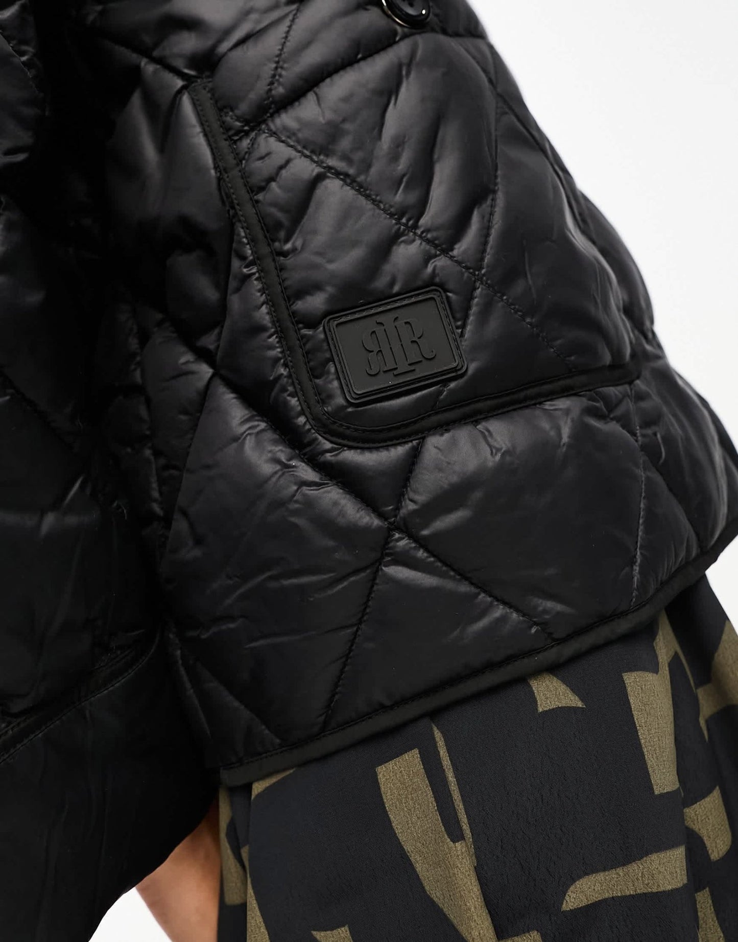 River Island padded jacket with faux fur collar in black - ASOS Sample Sale EU Store