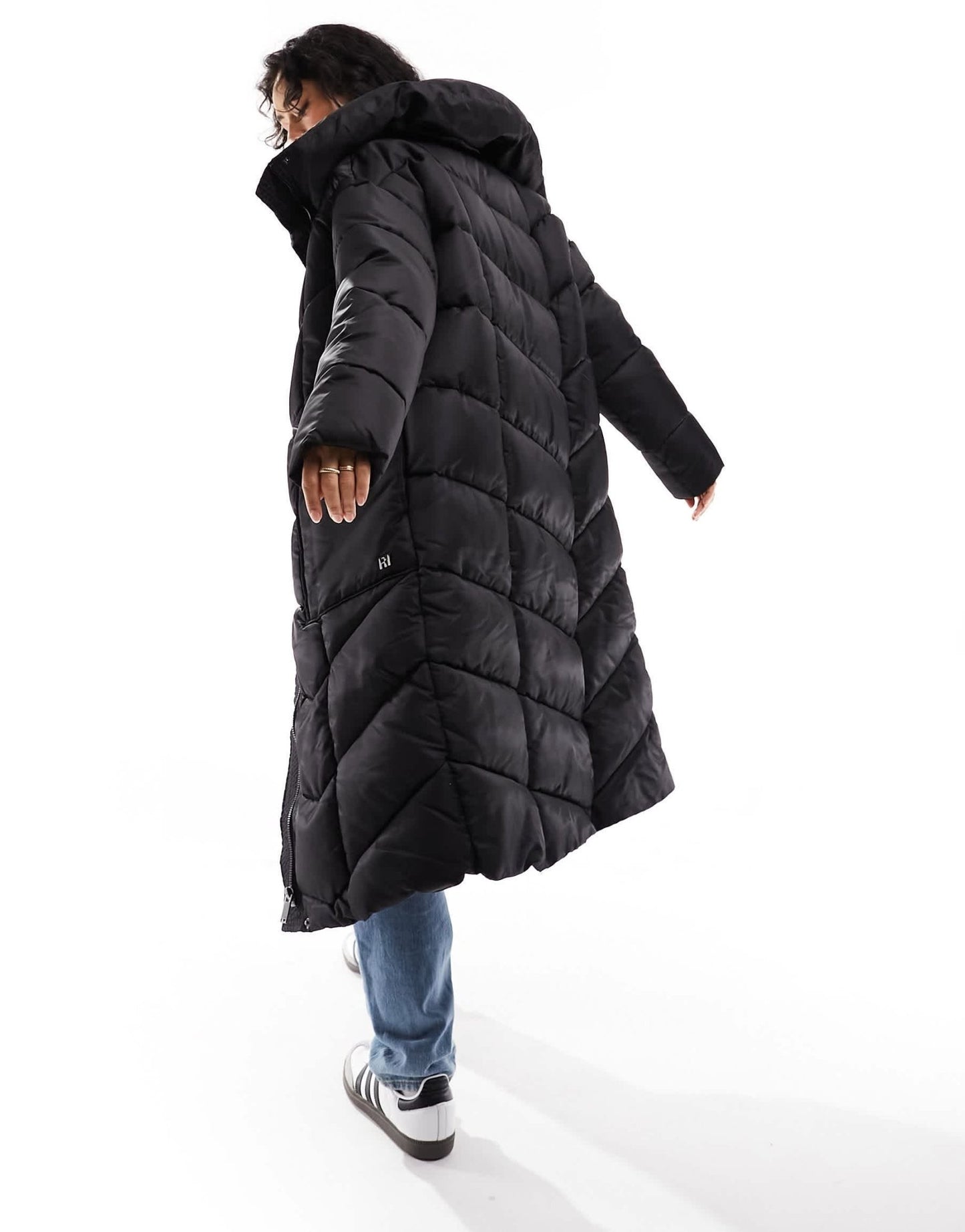 River Island panelled puffer coat in black - ASOS Sample Sale EU Store
