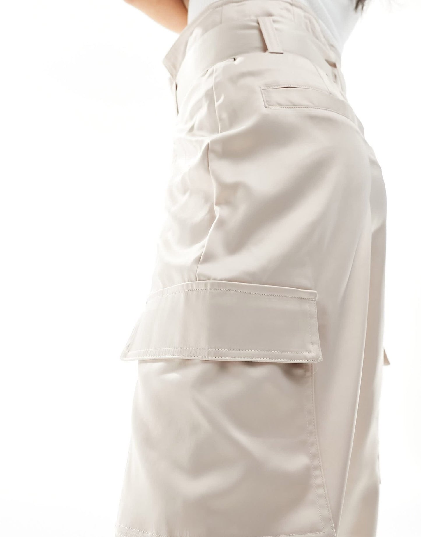 River Island Petite satin paperbag waist trousers in champagne - ASOS Sample Sale EU Store