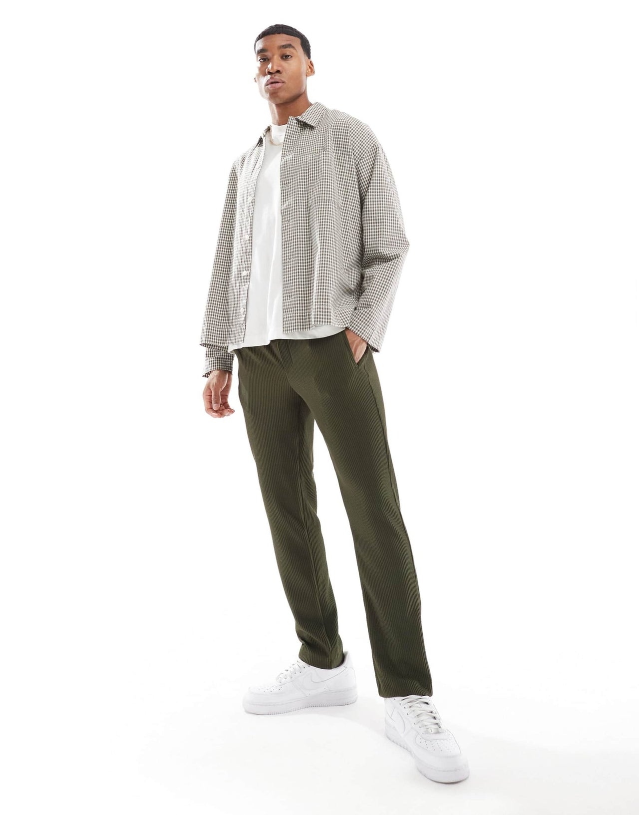 River Island pleated trousers in khaki - ASOS Sample Sale EU Store