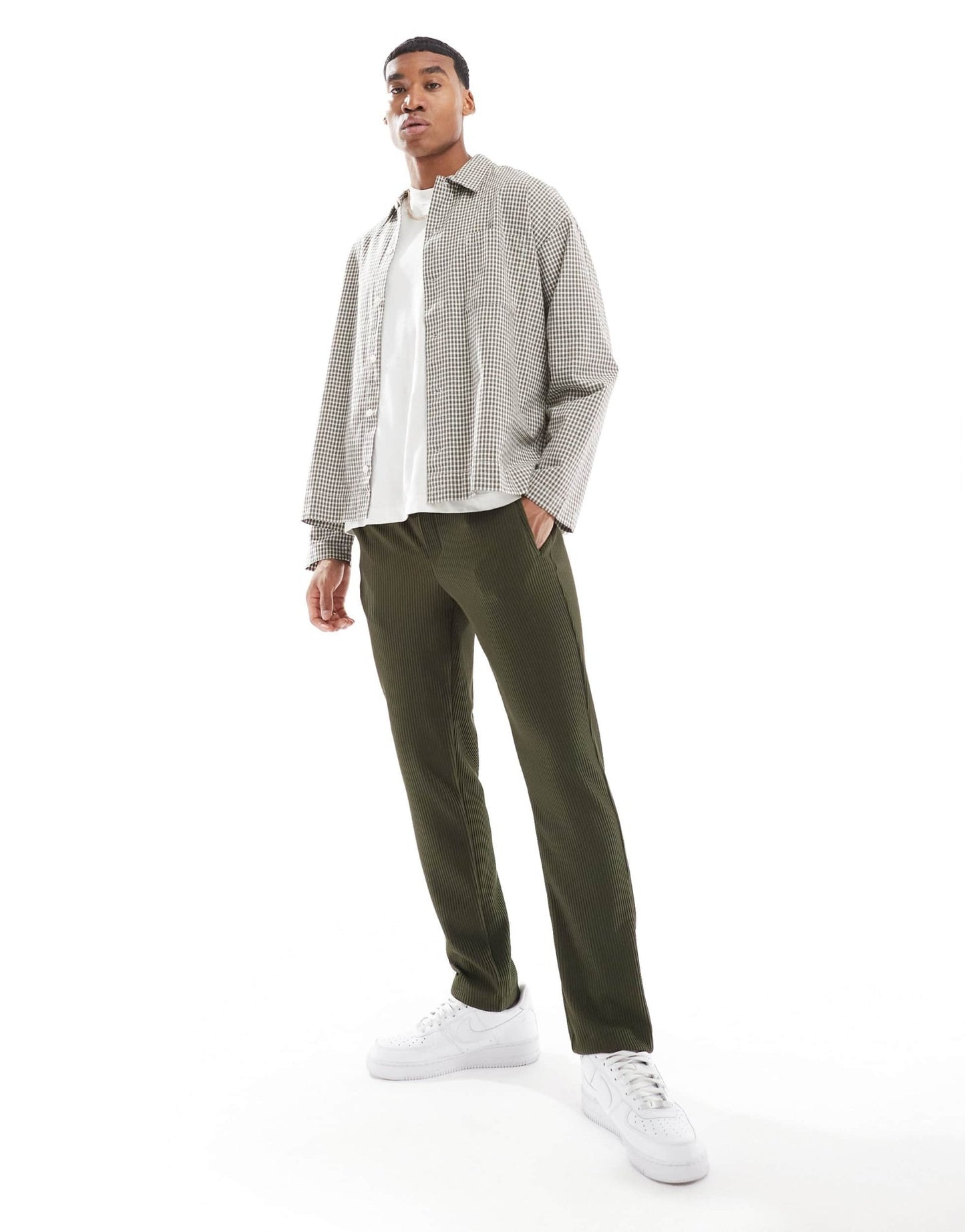 River Island pleated trousers in khaki - ASOS Sample Sale EU Store