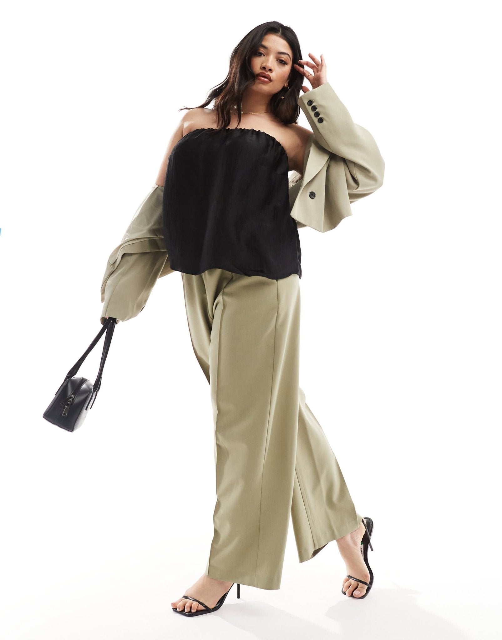 River Island Plus satin bandeau top in black - ASOS Sample Sale EU Store