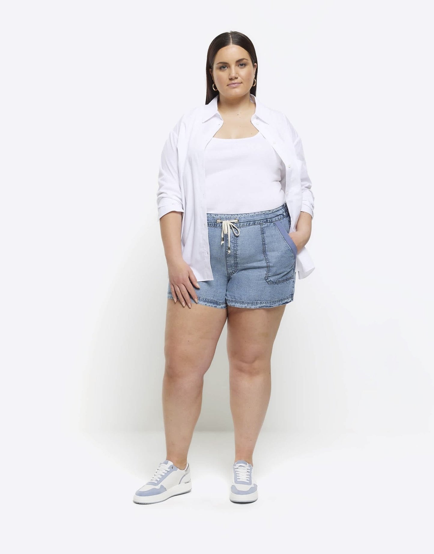River Island Plus tie waist denim shorts in mid blue wash - ASOS Sample Sale EU Store