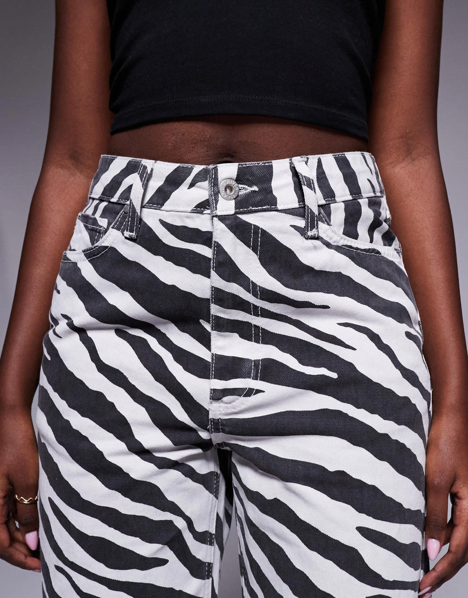 River Island relaxed straight jean co - ord in zebra print - ASOS Sample Sale EU Store