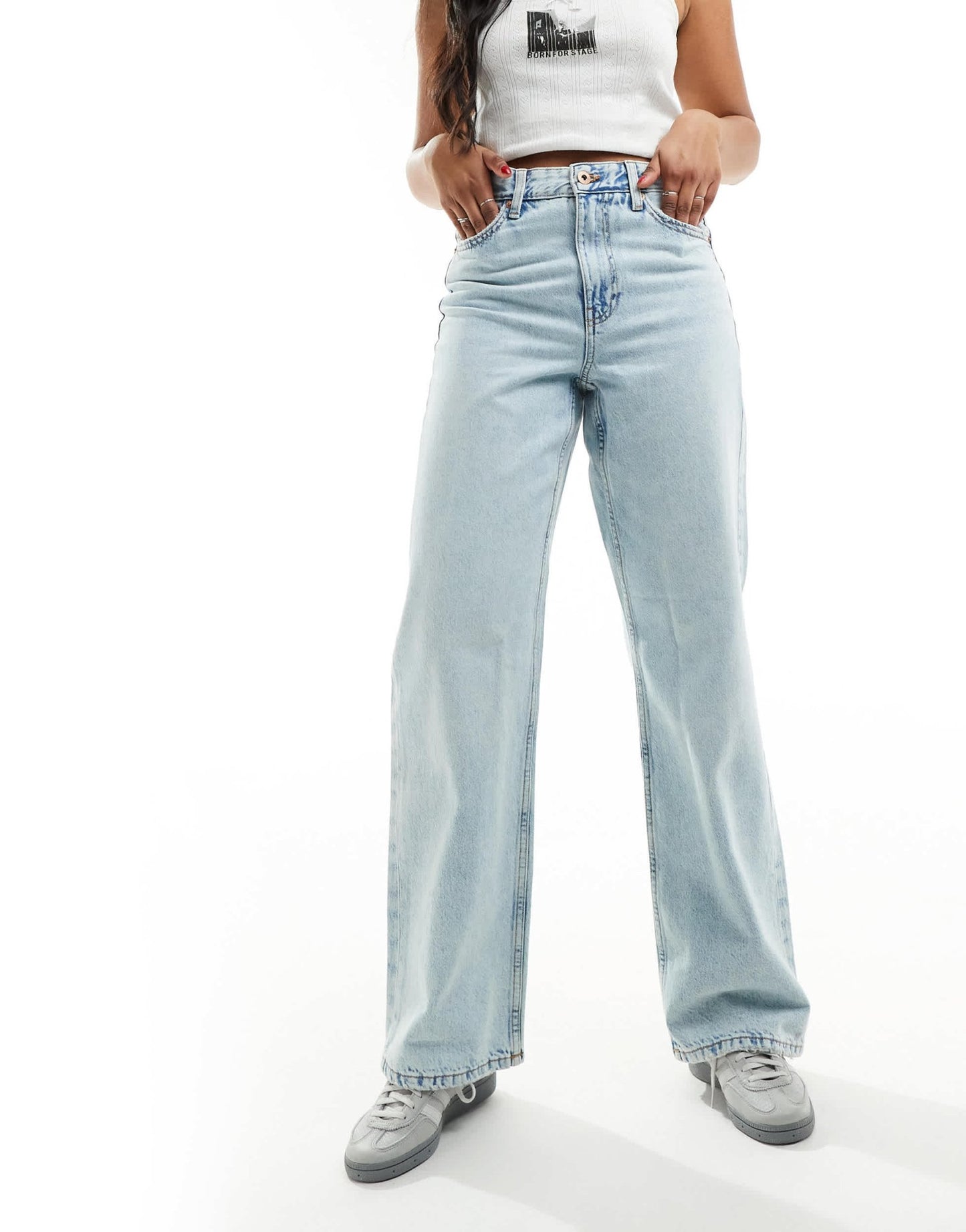 River Island relaxed straight leg jean in light blue - ASOS Sample Sale EU Store