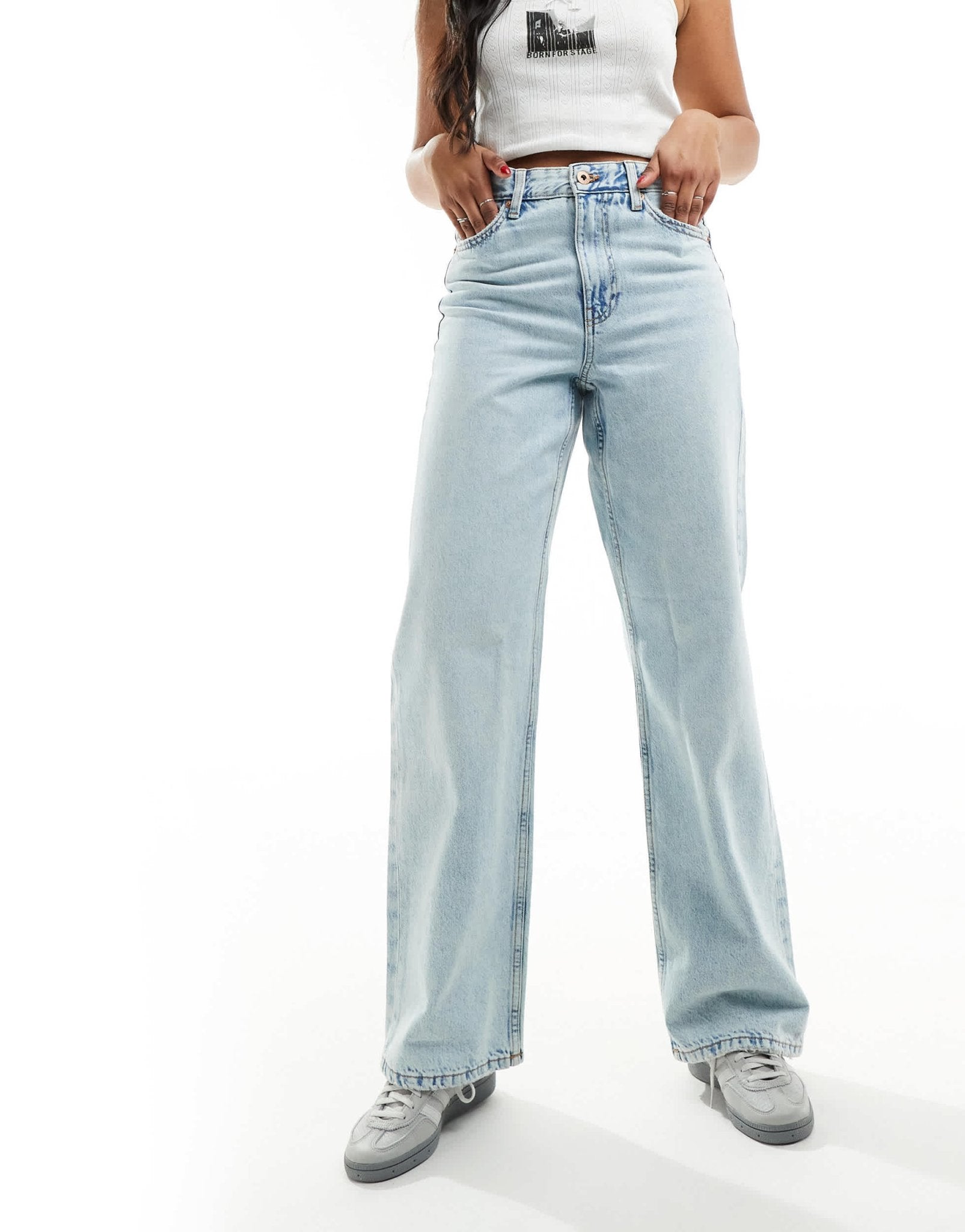 River Island relaxed straight leg jean in light blue - ASOS Sample Sale EU Store
