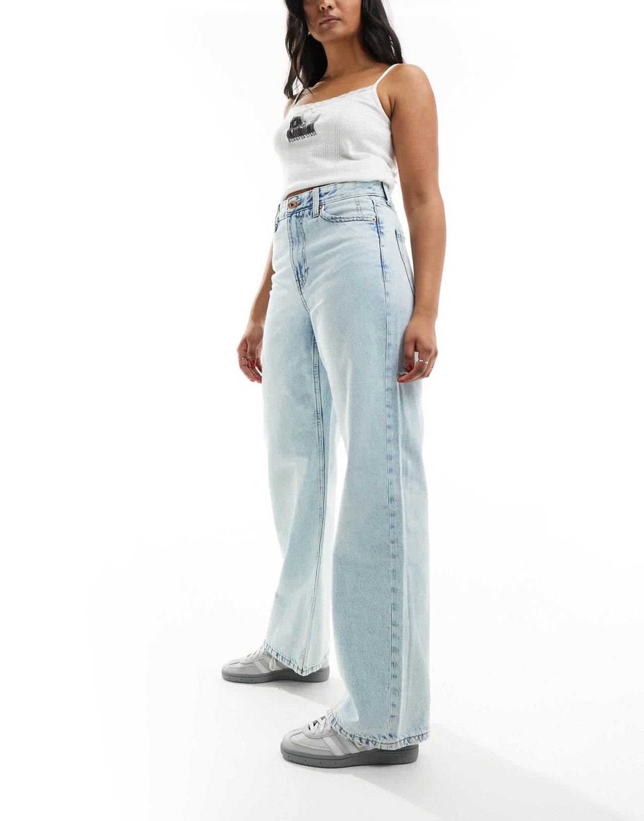 River Island relaxed straight leg jean in light blue - ASOS Sample Sale EU Store