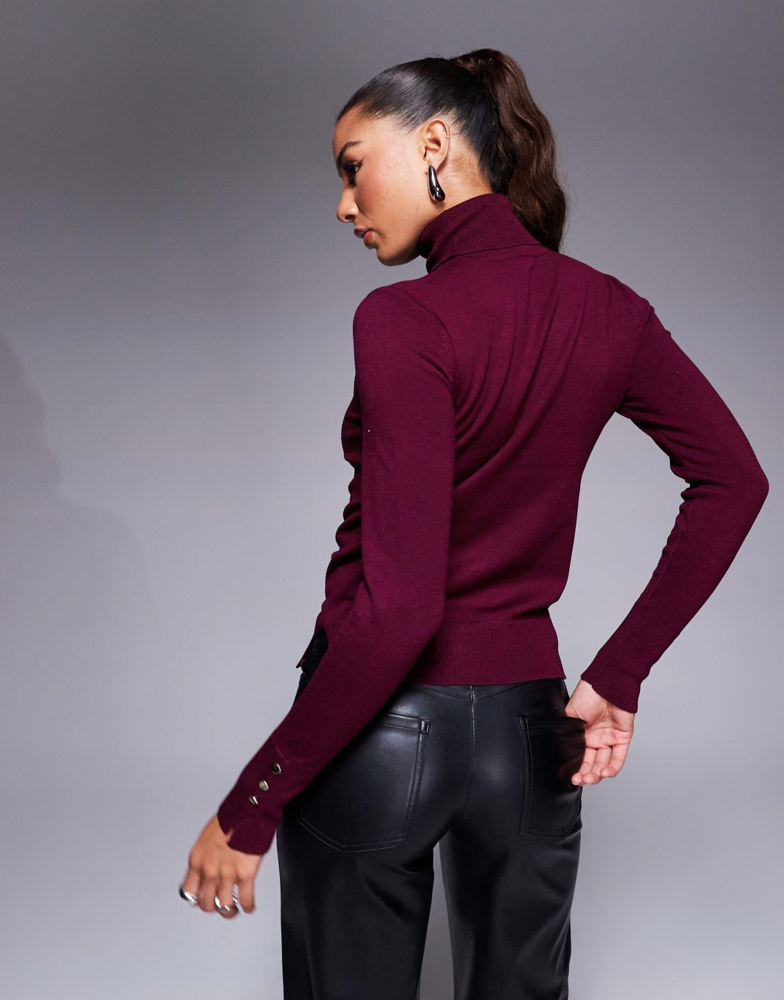 River Island roll neck jumper in dark red - ASOS Sample Sale EU Store