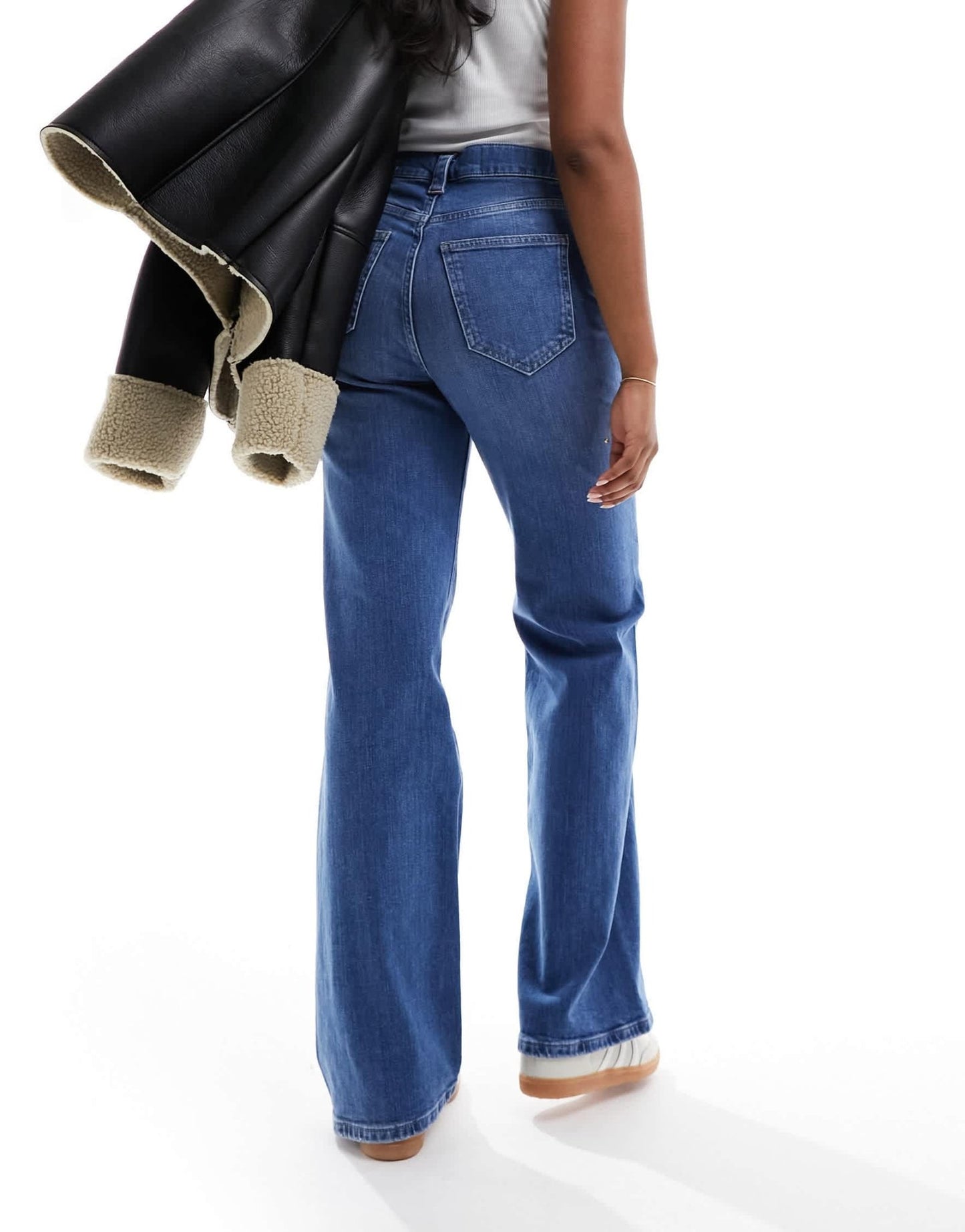 River Island seam detail wide leg jeans in medium blue - ASOS Sample Sale EU Store