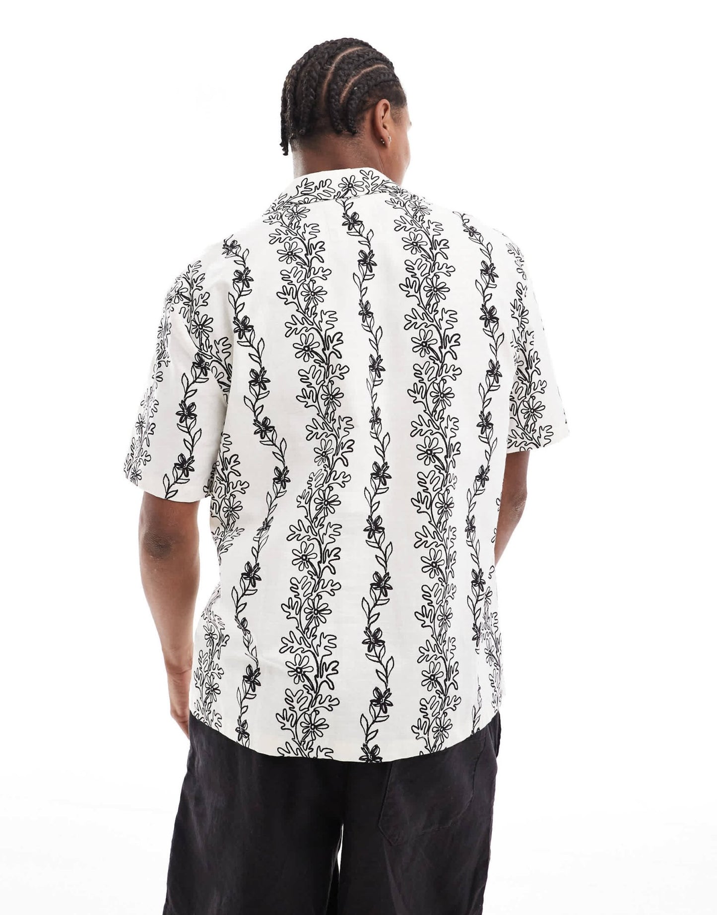 River Island short sleeve vine print shirt in ecru and black - ASOS Sample Sale EU Store
