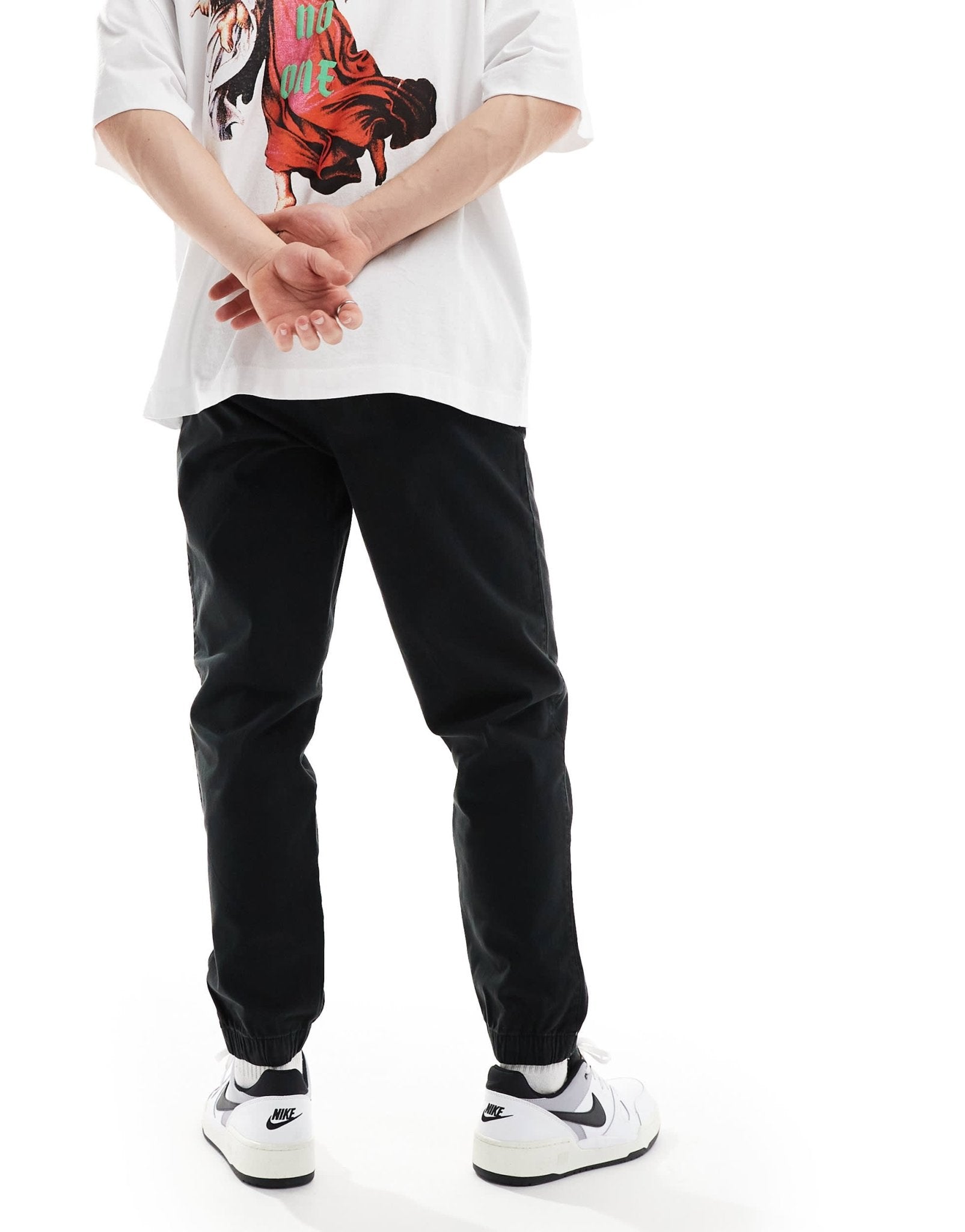 River Island slim fit joggers in black - ASOS Sample Sale EU Store