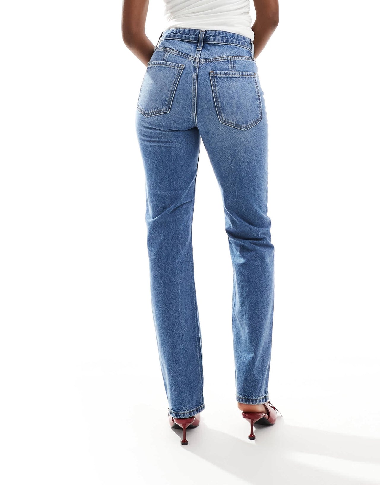 River Island straight jean in midwash blue - ASOS Sample Sale EU Store