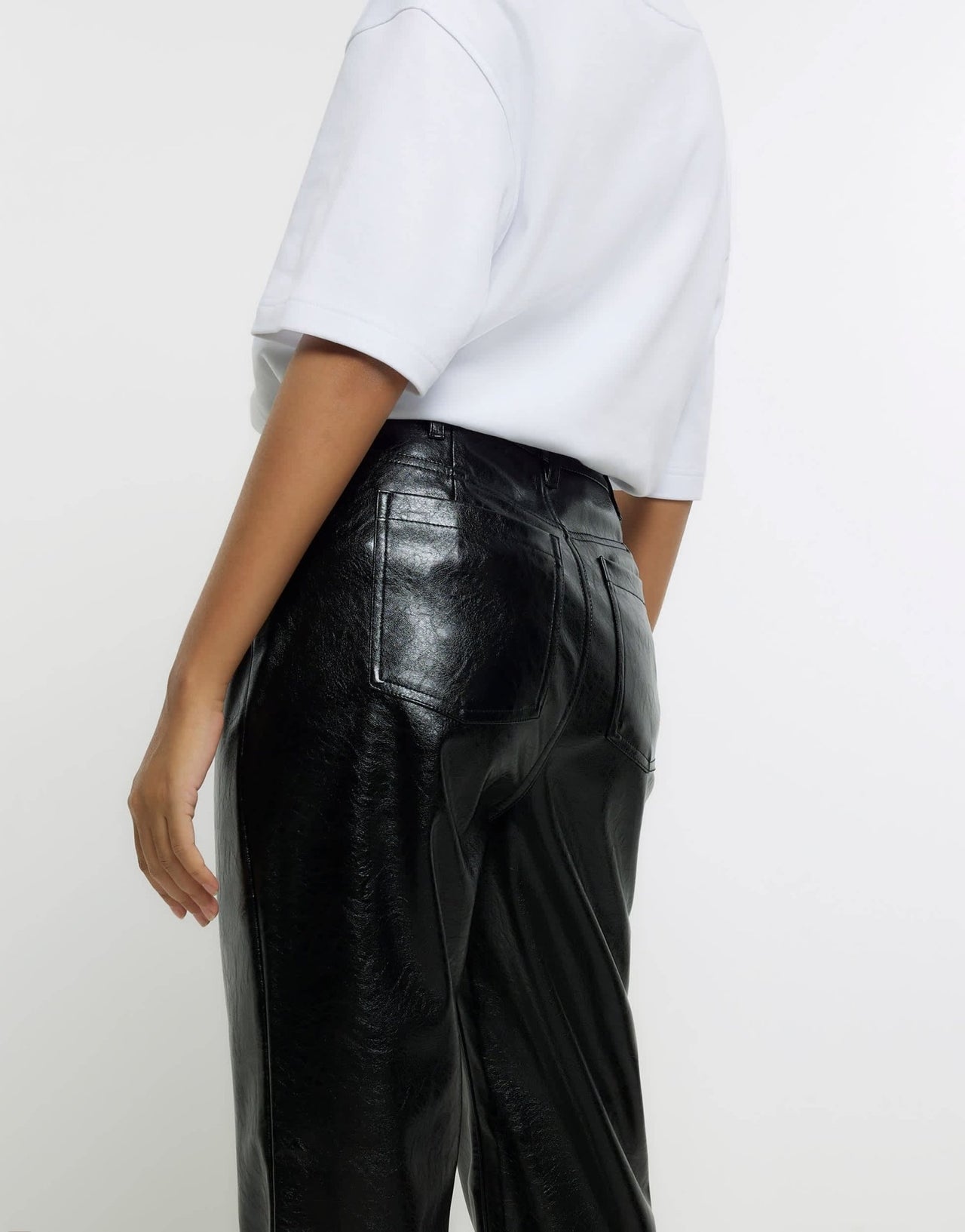 River Island straight leg trouser in black - ASOS Sample Sale EU Store