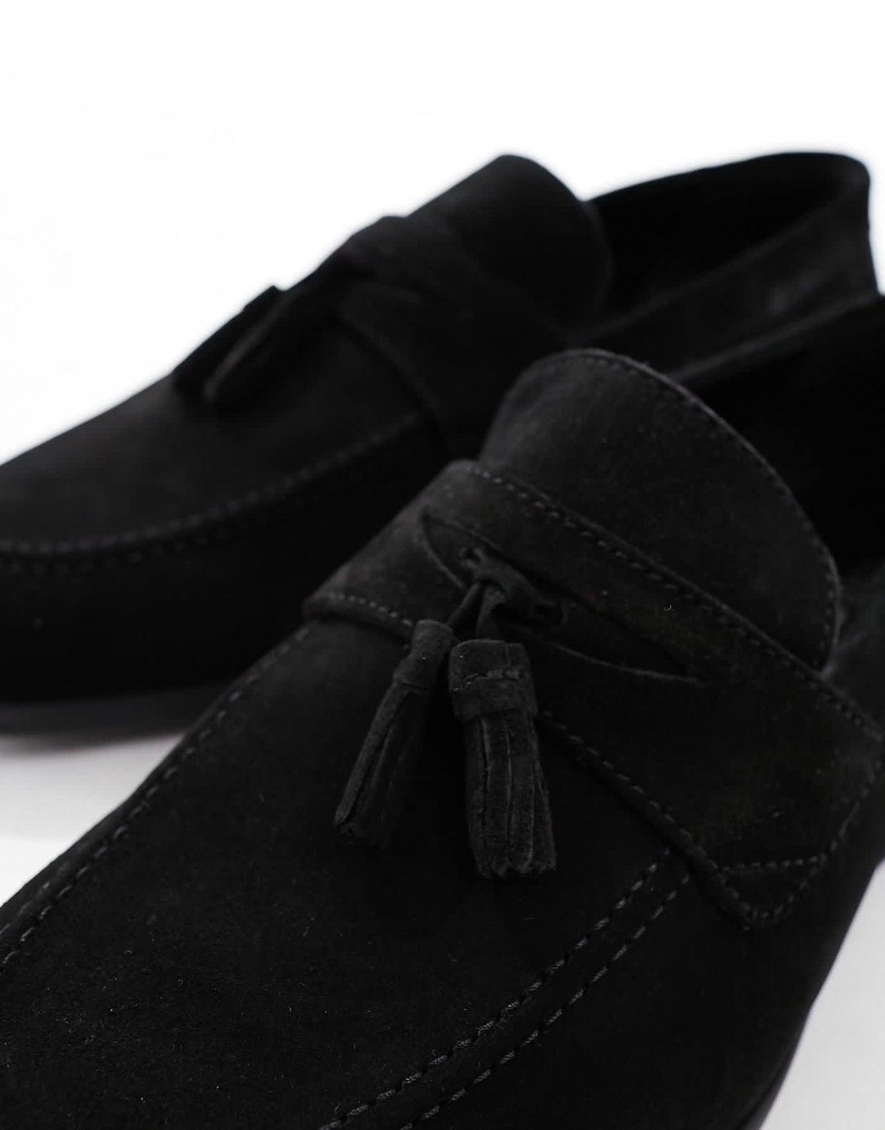 River Island suede tassel loafers in black - ASOS Sample Sale EU Store