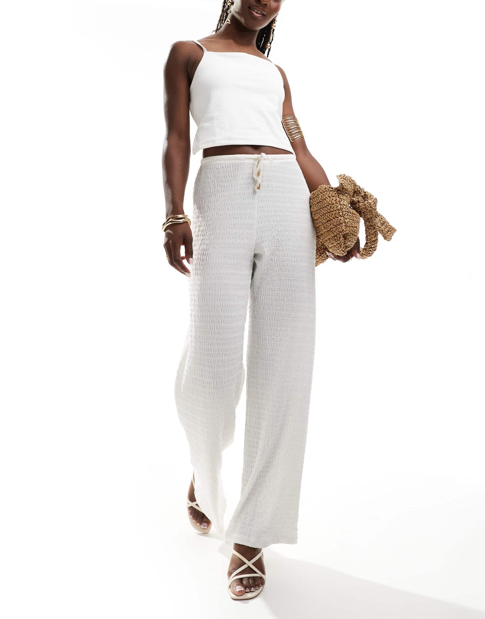 River Island textured wide leg trouser in cream - ASOS Sample Sale EU Store