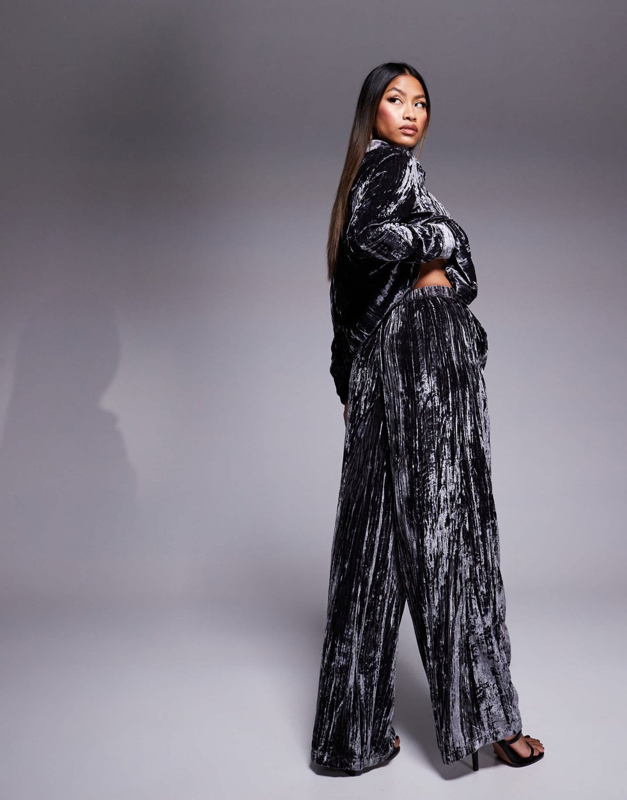 River Island velvet wide leg trouser co - ord in grey - ASOS Sample Sale EU Store