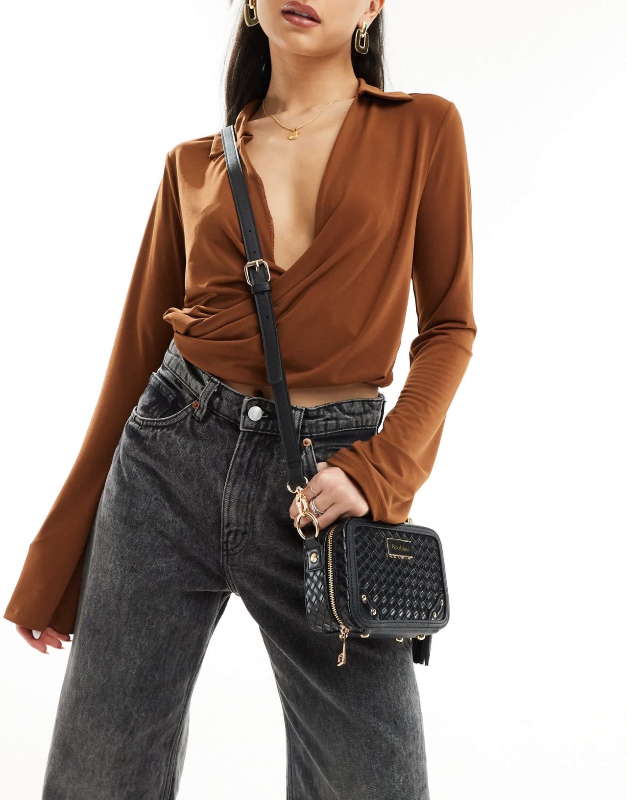 River Island weave oval cross body bag in black - ASOS Sample Sale EU Store