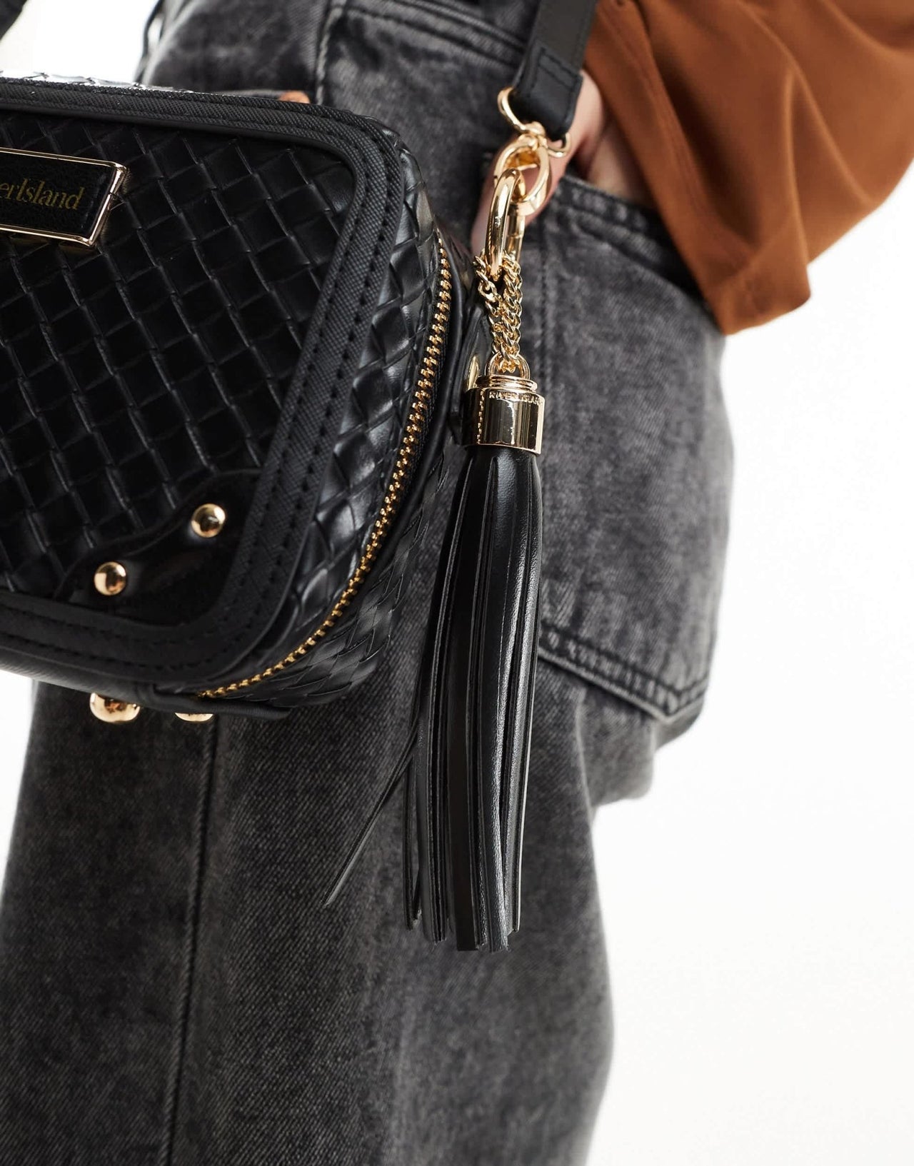 River Island weave oval cross body bag in black - ASOS Sample Sale EU Store