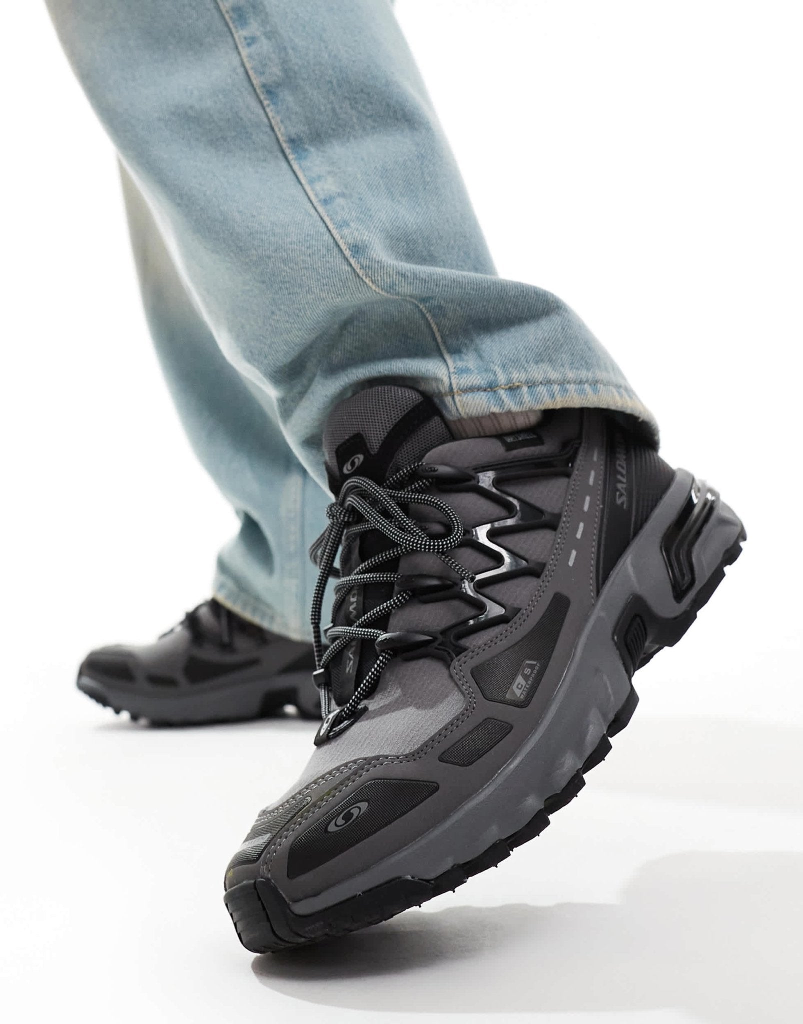 Salomon ACS + CSWP trainers in grey - ASOS Sample Sale EU Store