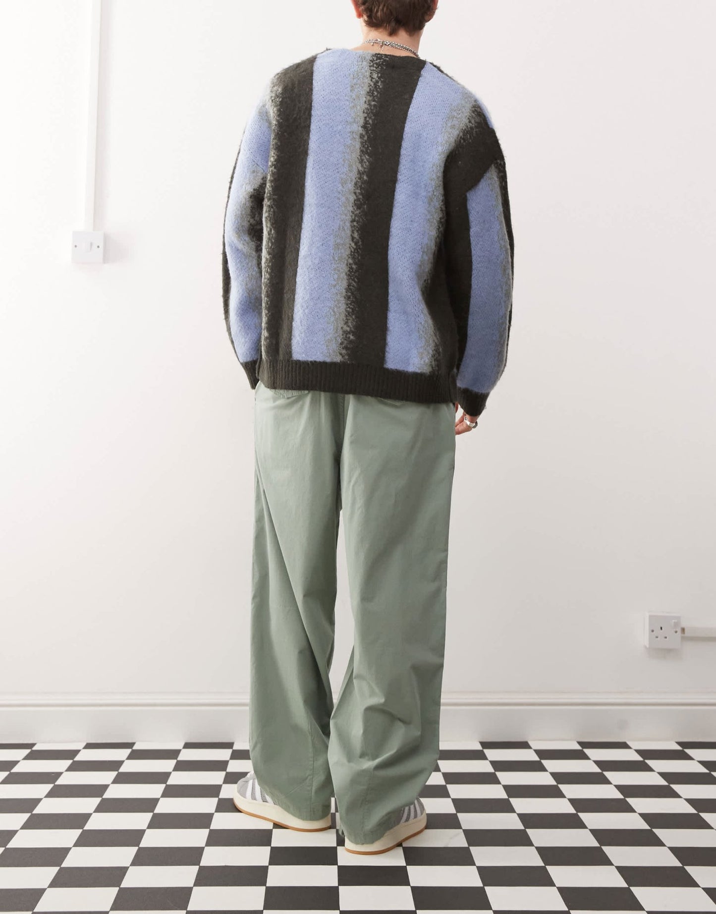 Santa Cruz Flight baggy trousers in khaki - ASOS Sample Sale EU Store