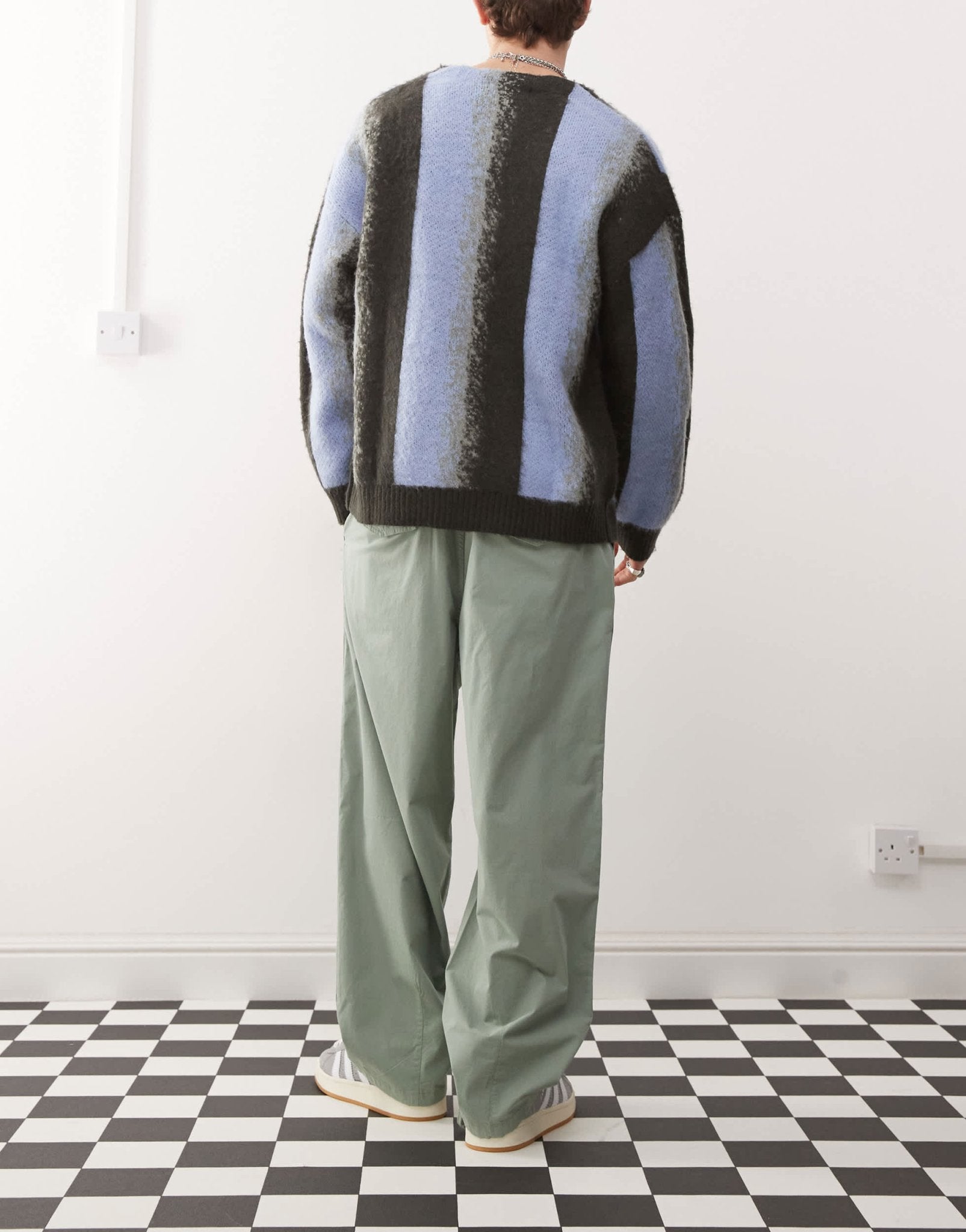 Santa Cruz Flight baggy trousers in khaki - ASOS Sample Sale EU Store