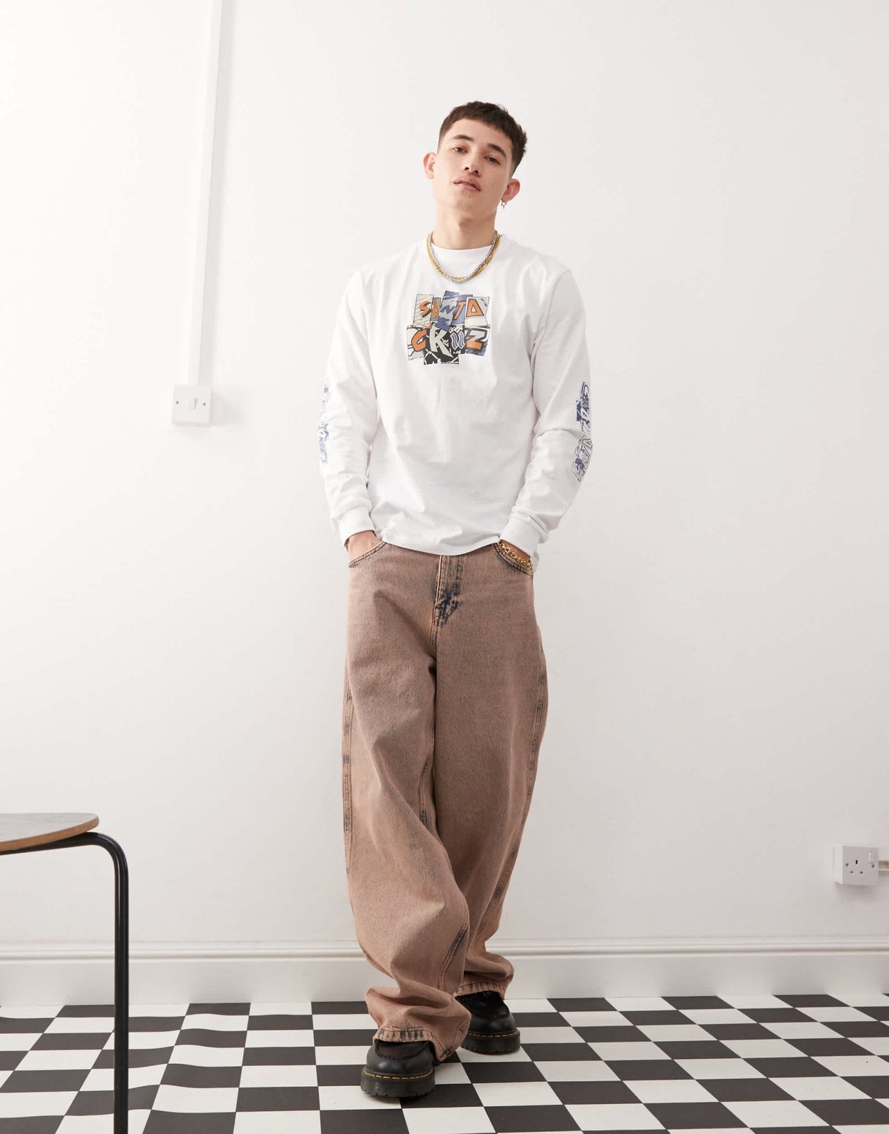 Santa Cruz long sleeve t-shirt with logo chest and sleeve print - ASOS Sample Sale EU Store