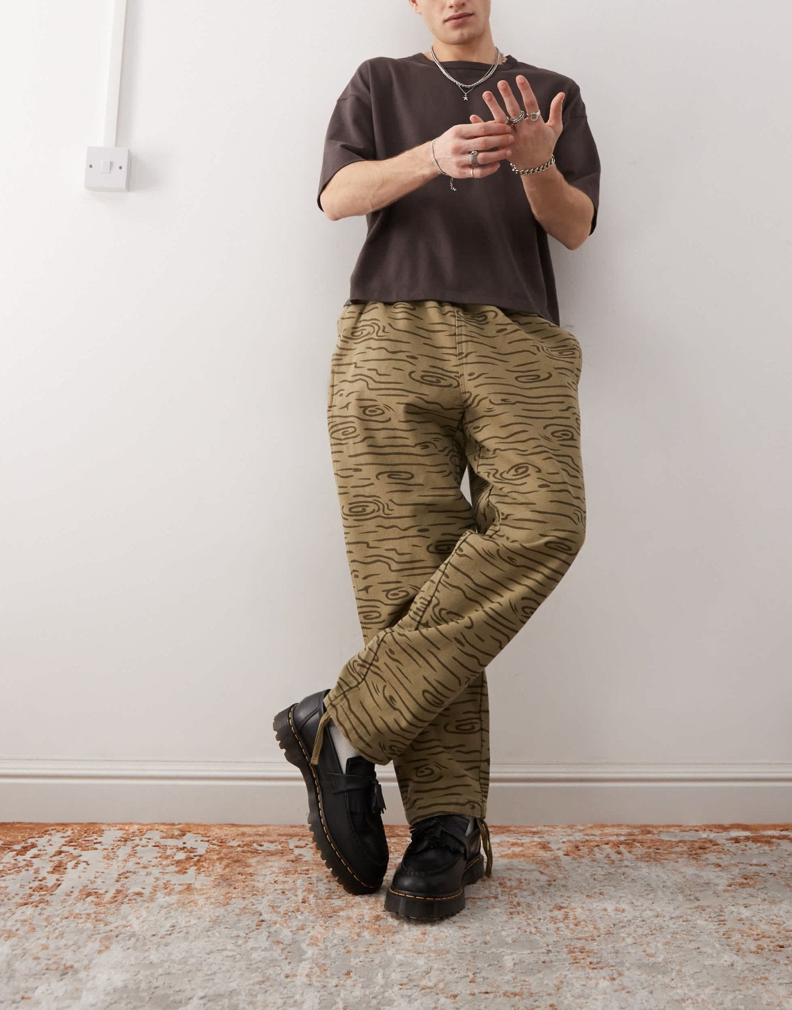 Santa Cruz Unite wood print trousers in beige - ASOS Sample Sale EU Store