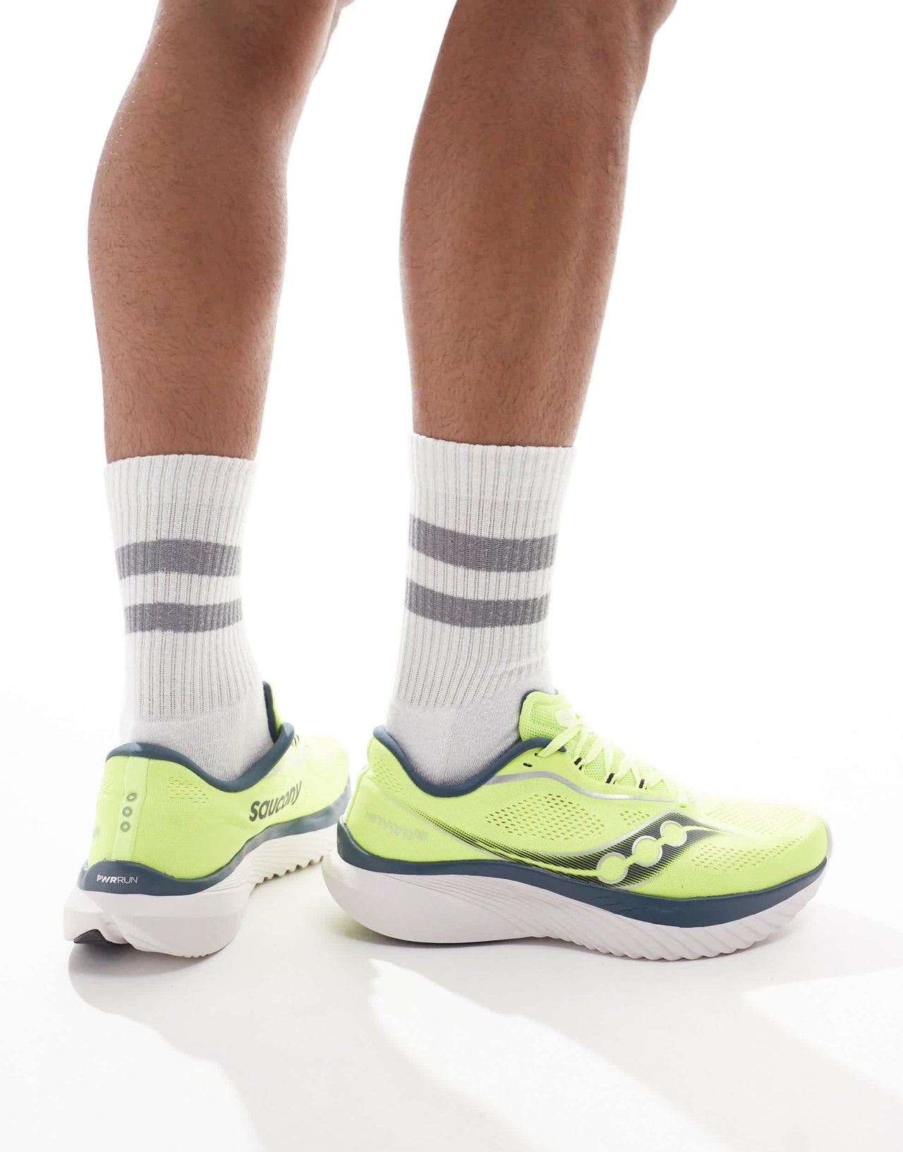 Saucony Kinvara 15 neutral running trainers in citron and navy - ASOS Sample Sale EU Store