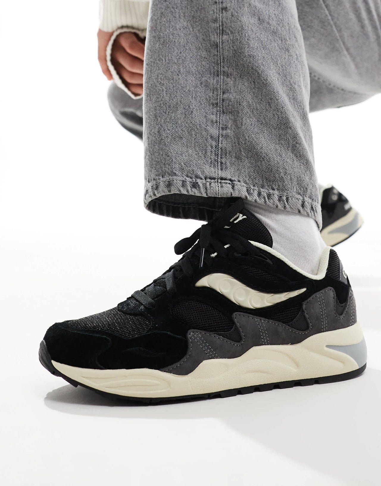 Saucony Originals Grid Shadow 2 trainers in black and cream - ASOS Sample Sale EU Store
