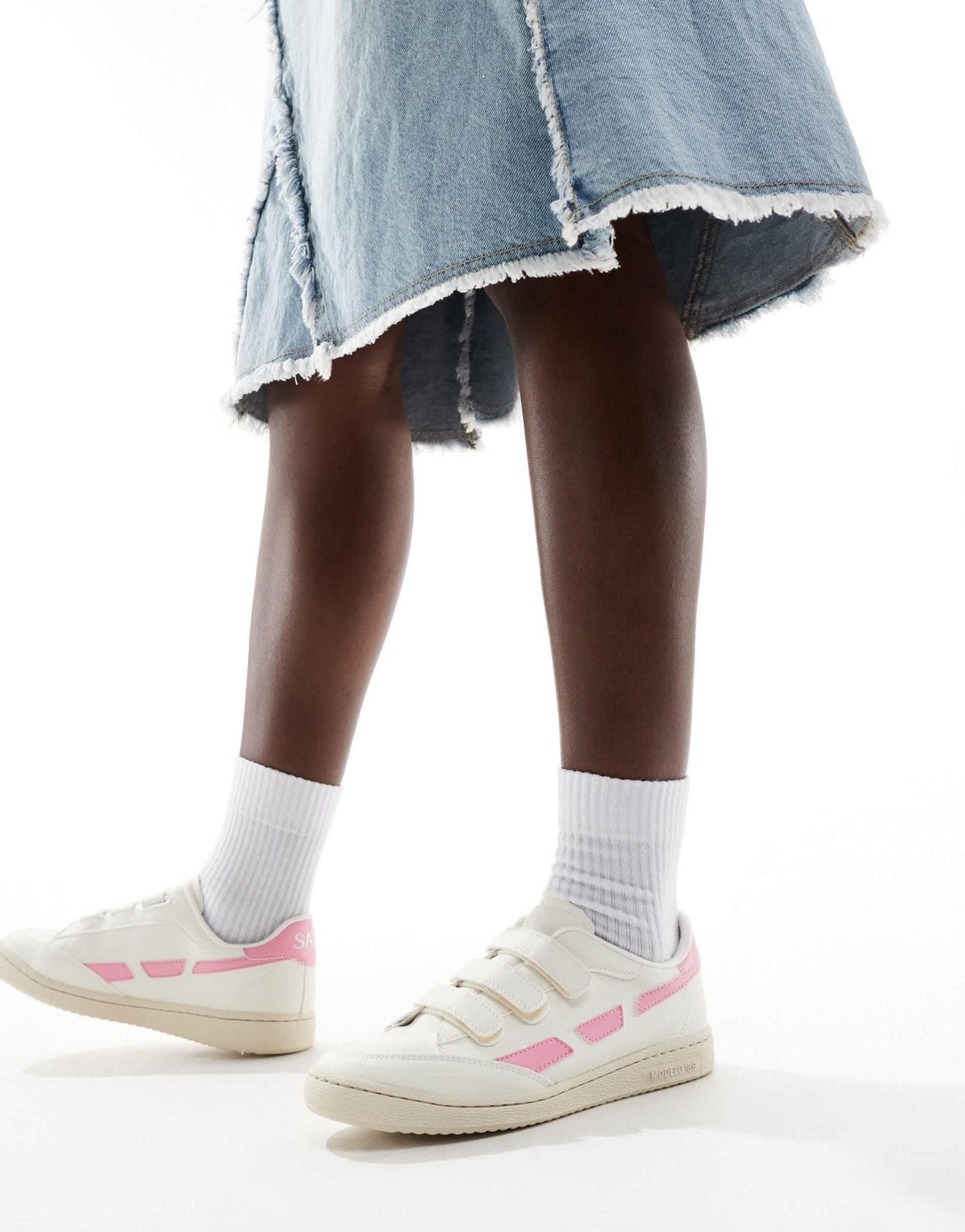 Saye Modelo '89 strap trainers in pink - ASOS Sample Sale EU Store