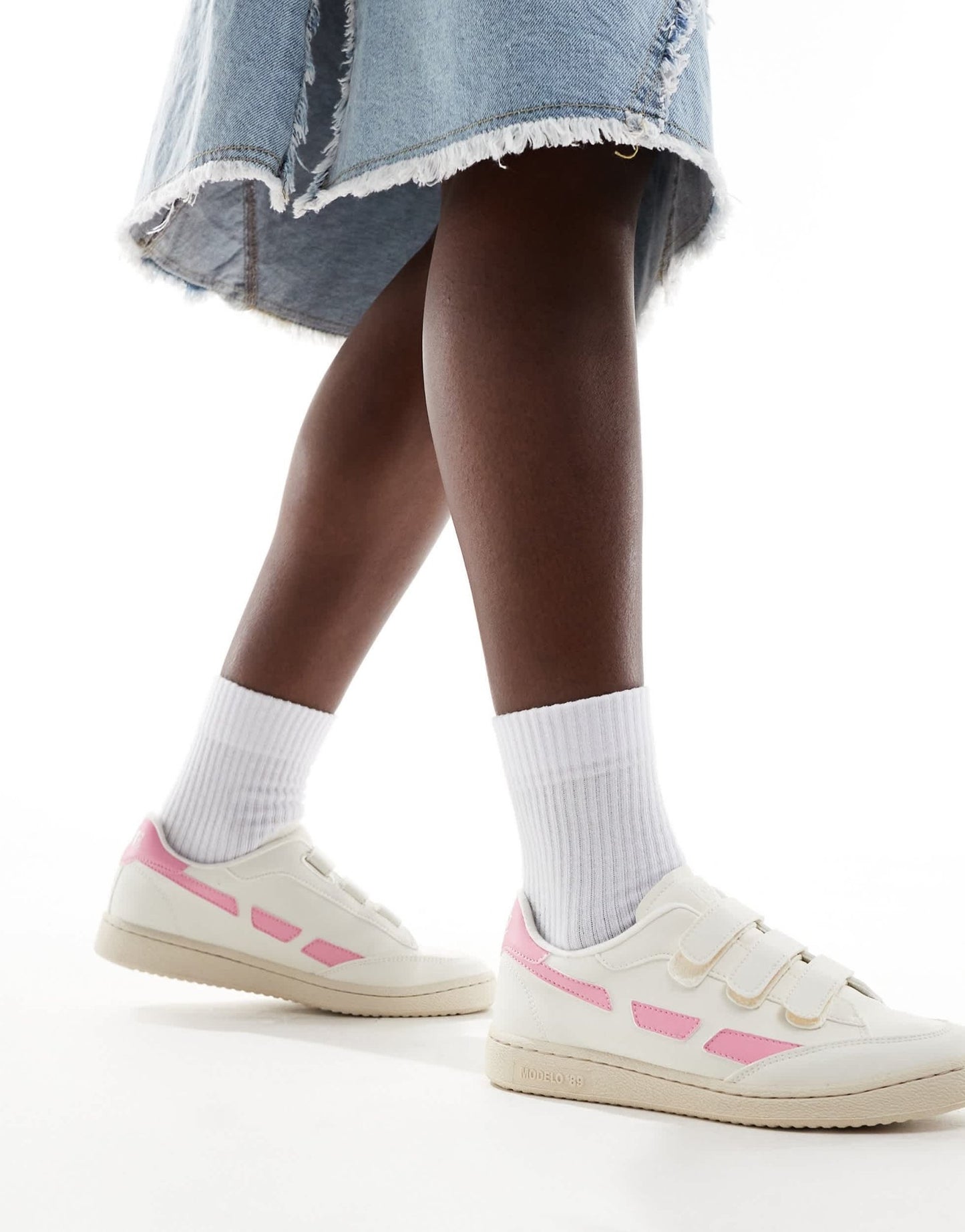 Saye Modelo '89 strap trainers in pink - ASOS Sample Sale EU Store