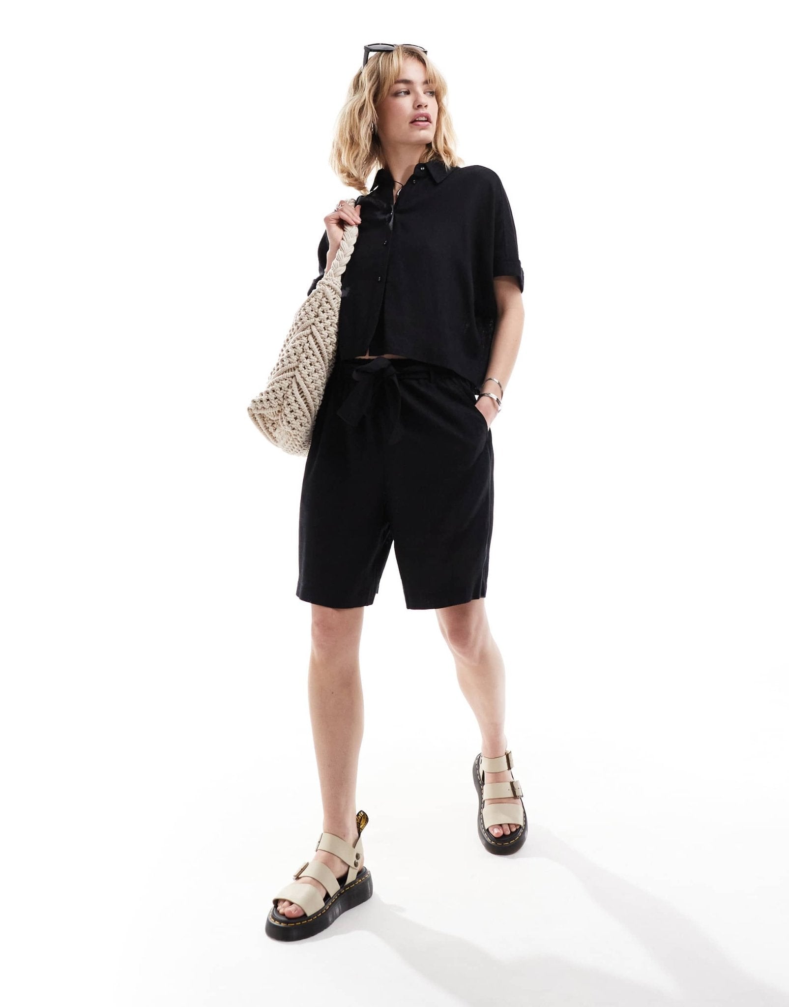 Selected Gulia high waist linen blend shorts co - ord in black - ASOS Sample Sale EU Store