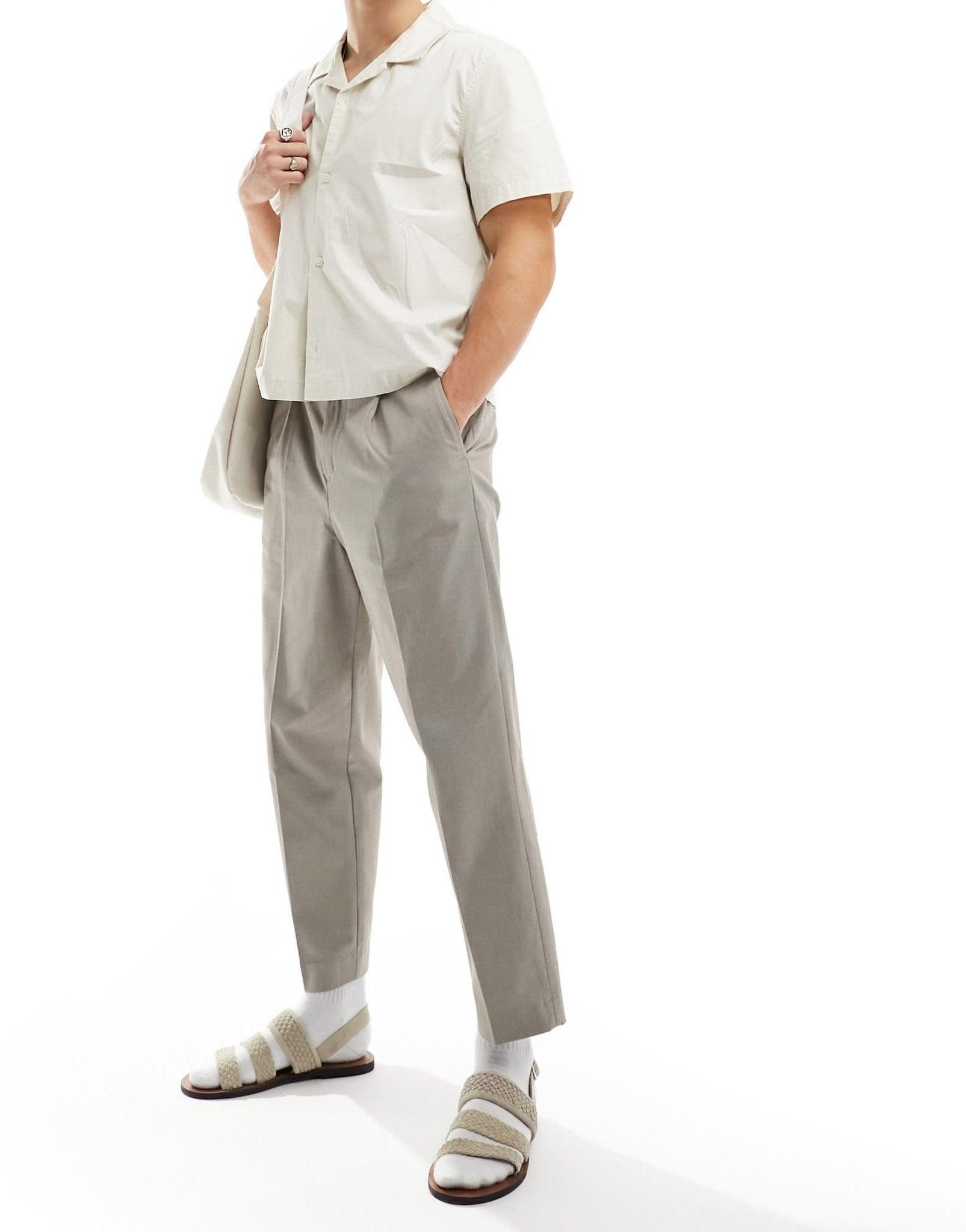 Selected loose fit cropped pleat trouser in beige - ASOS Sample Sale EU Store